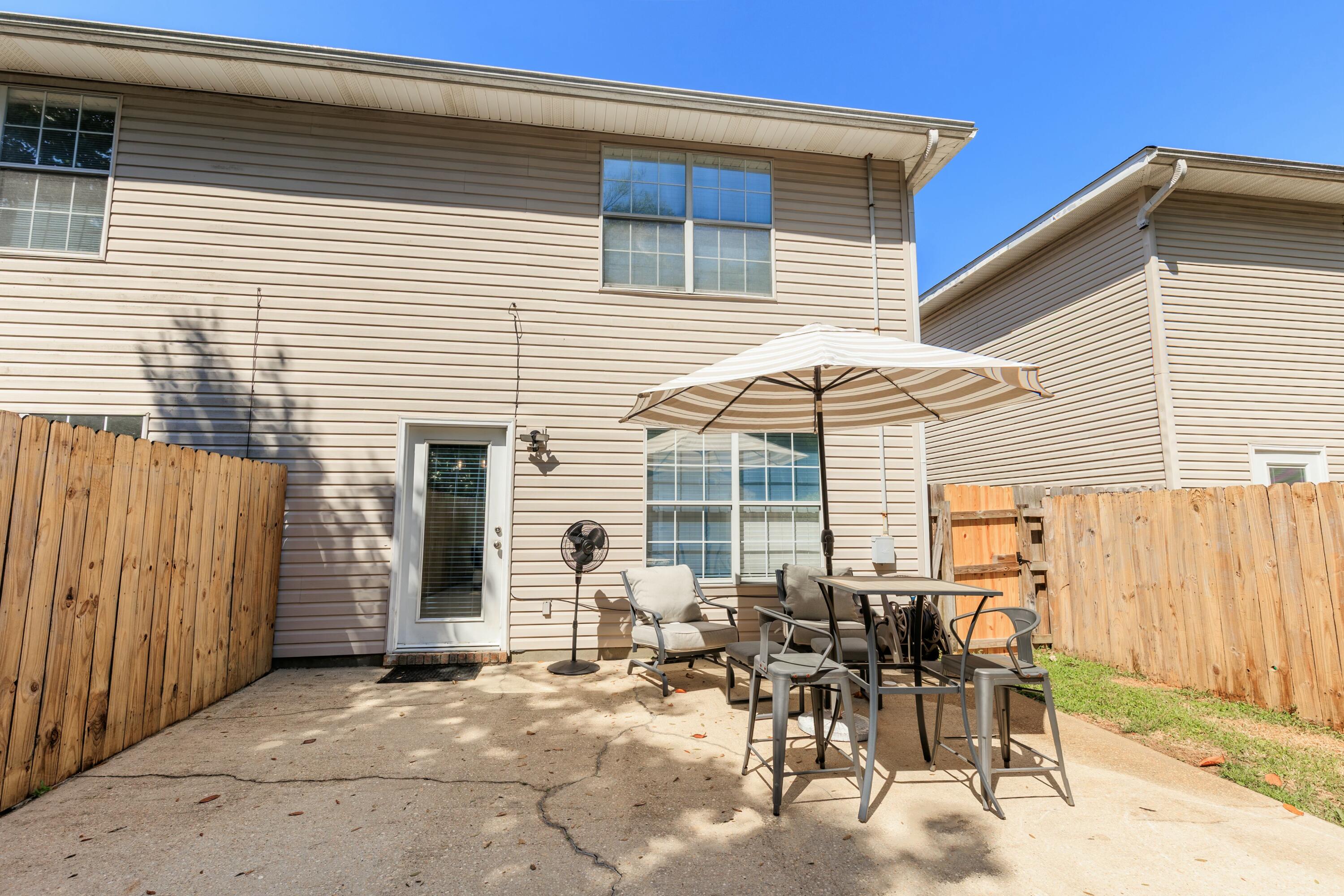 ADASHAN GARDYNS - Residential