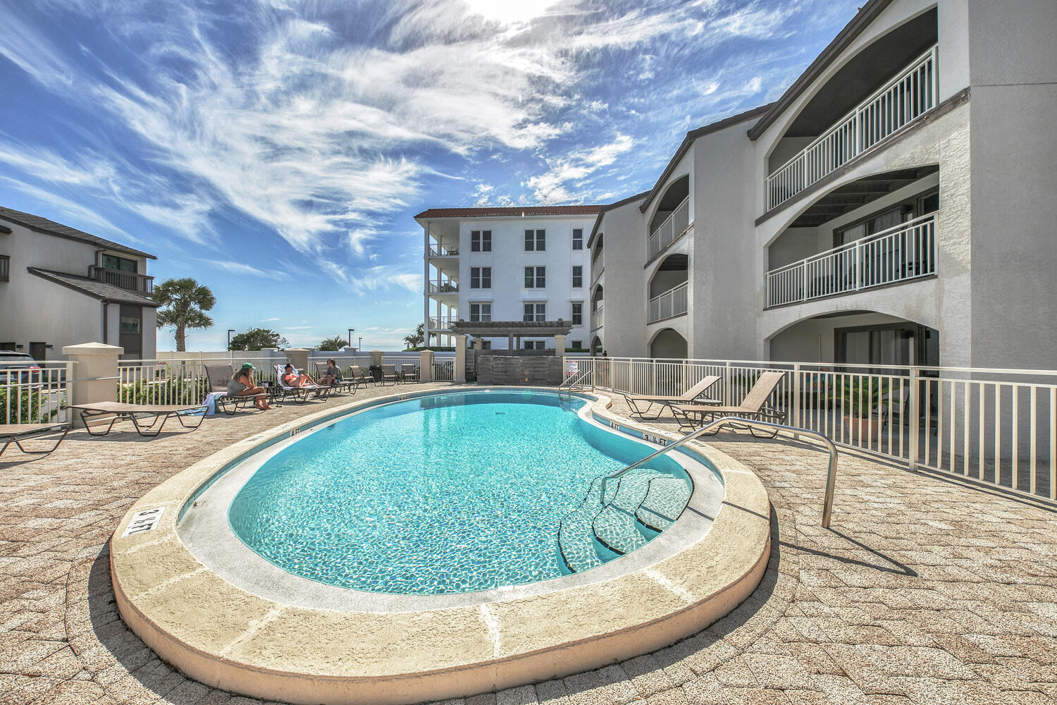 SEAGROVE BCH DUNE VILLAS PH 1 - Residential