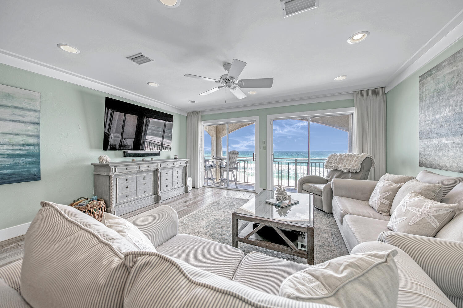 SEAGROVE BCH DUNE VILLAS PH 1 - Residential
