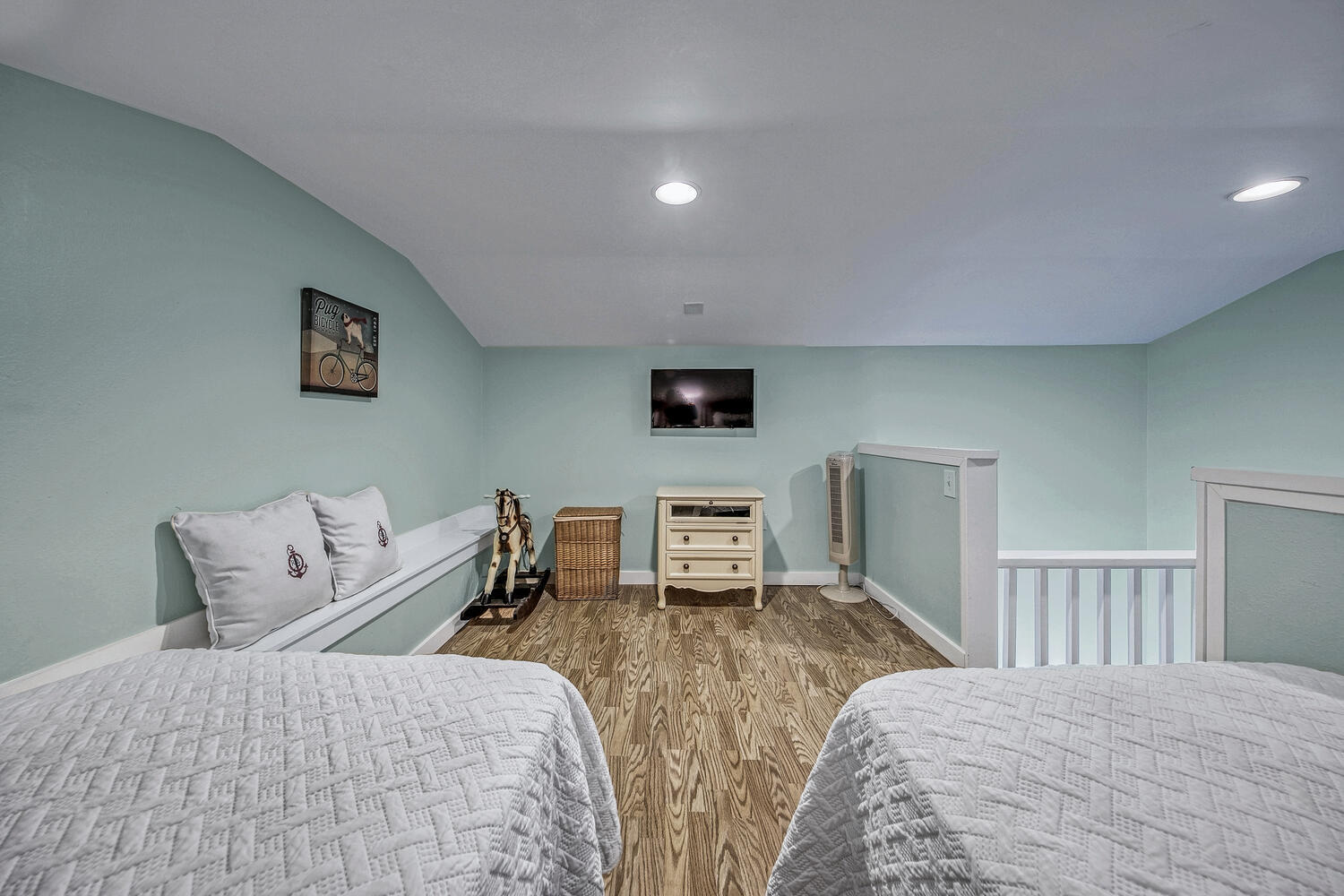 SEAGROVE BCH DUNE VILLAS PH 1 - Residential