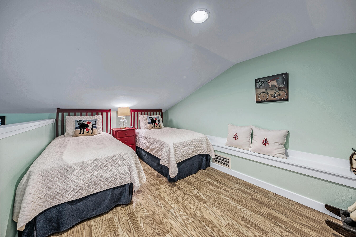 SEAGROVE BCH DUNE VILLAS PH 1 - Residential