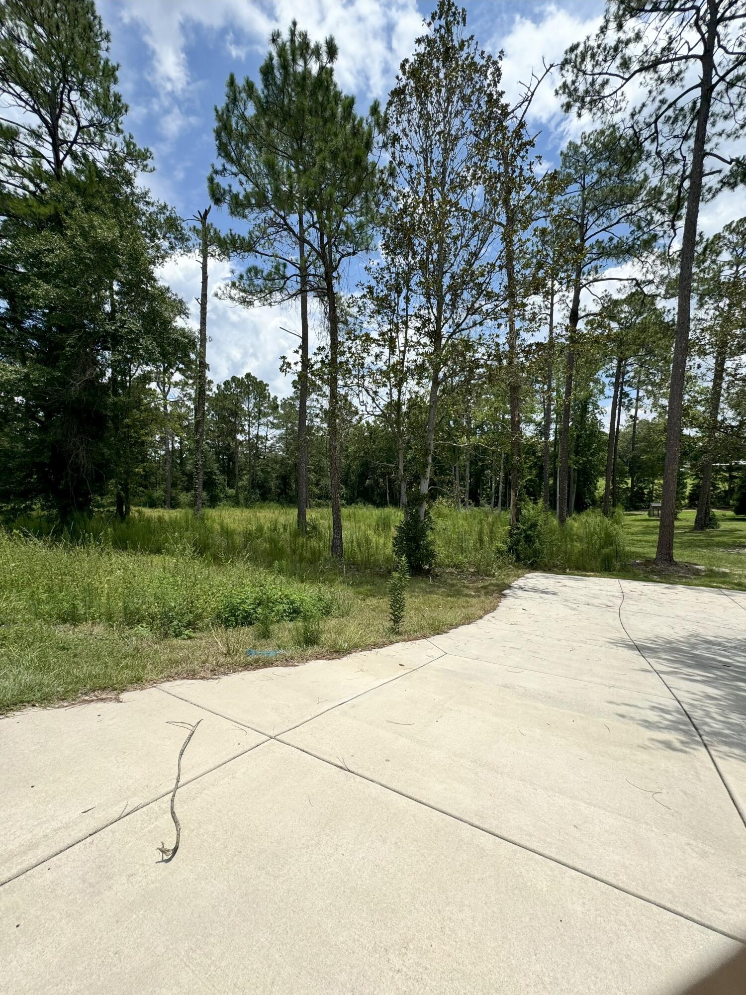 TEN LAKE ESTATES UNIT 1 - Land