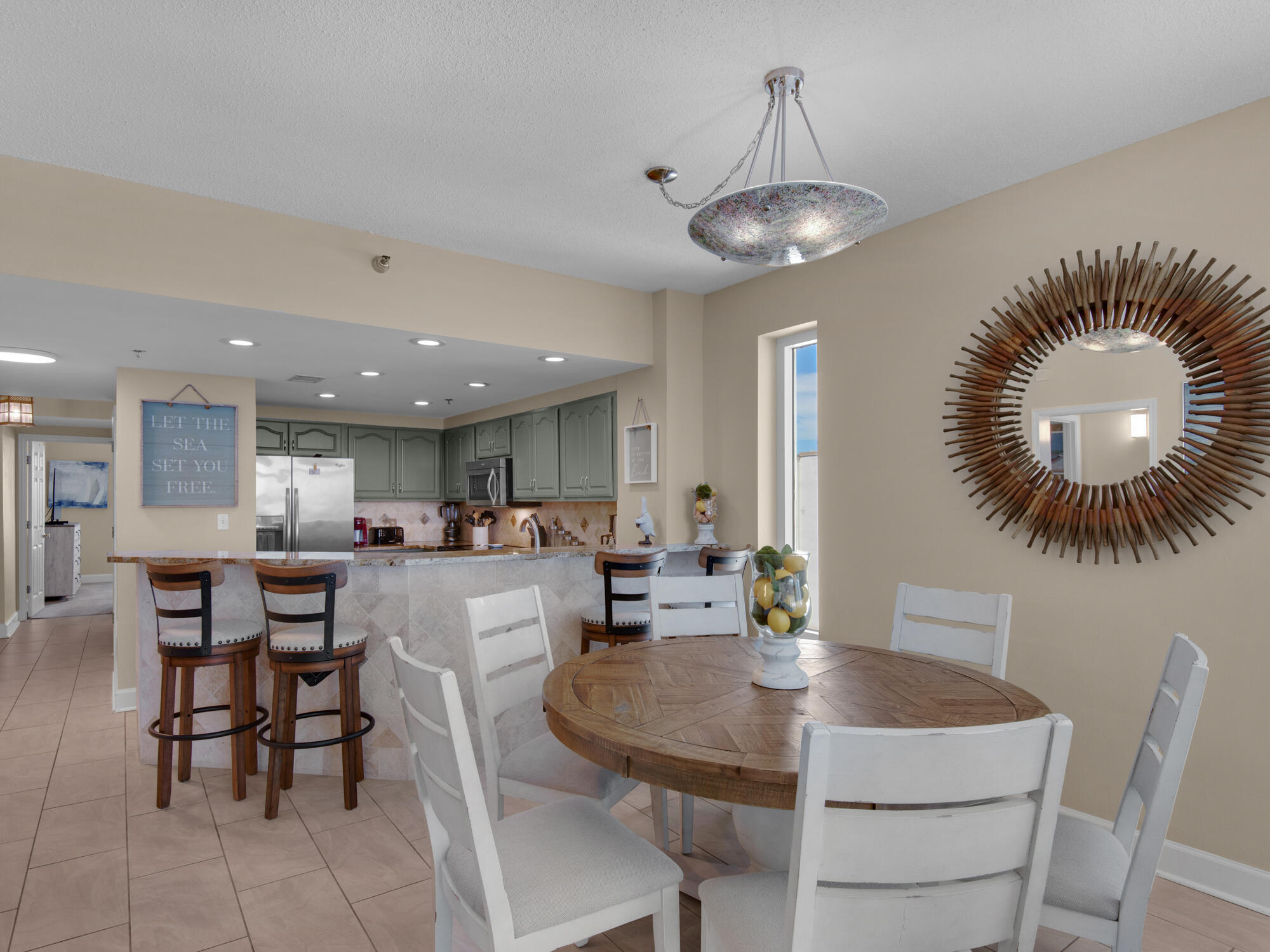 JADE EAST TOWERS CONDO - Residential