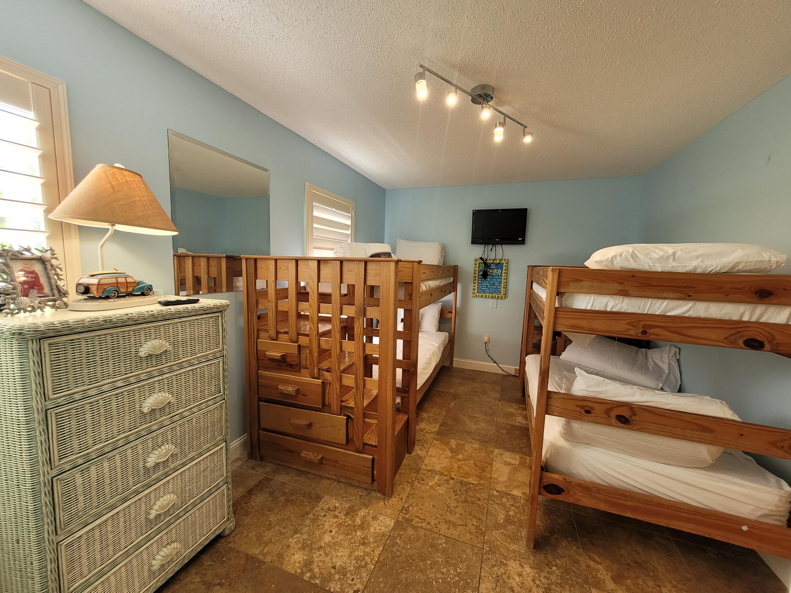 WINDANCER SHORES - Residential
