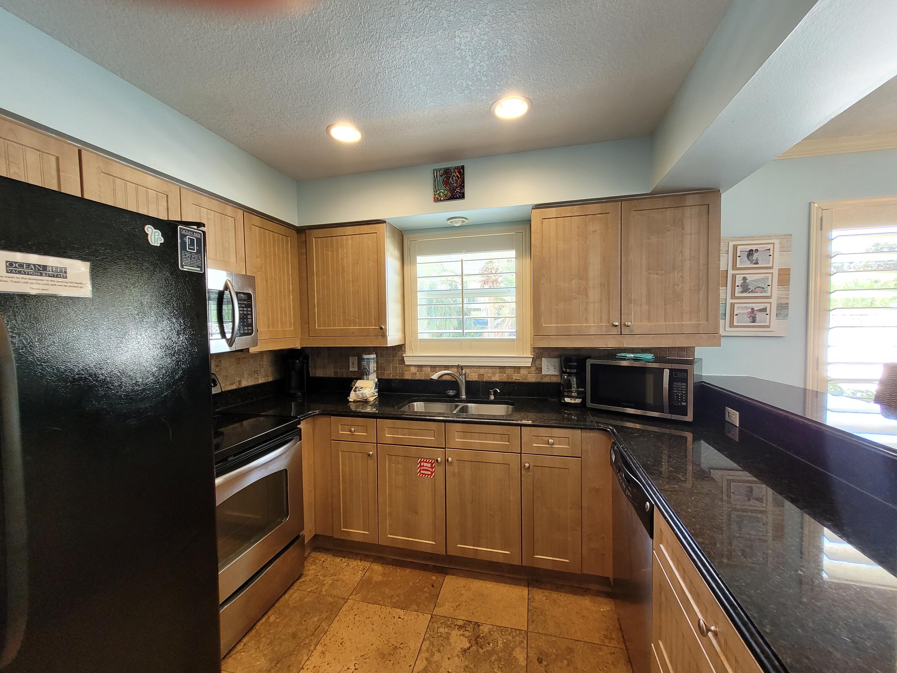 WINDANCER SHORES - Residential