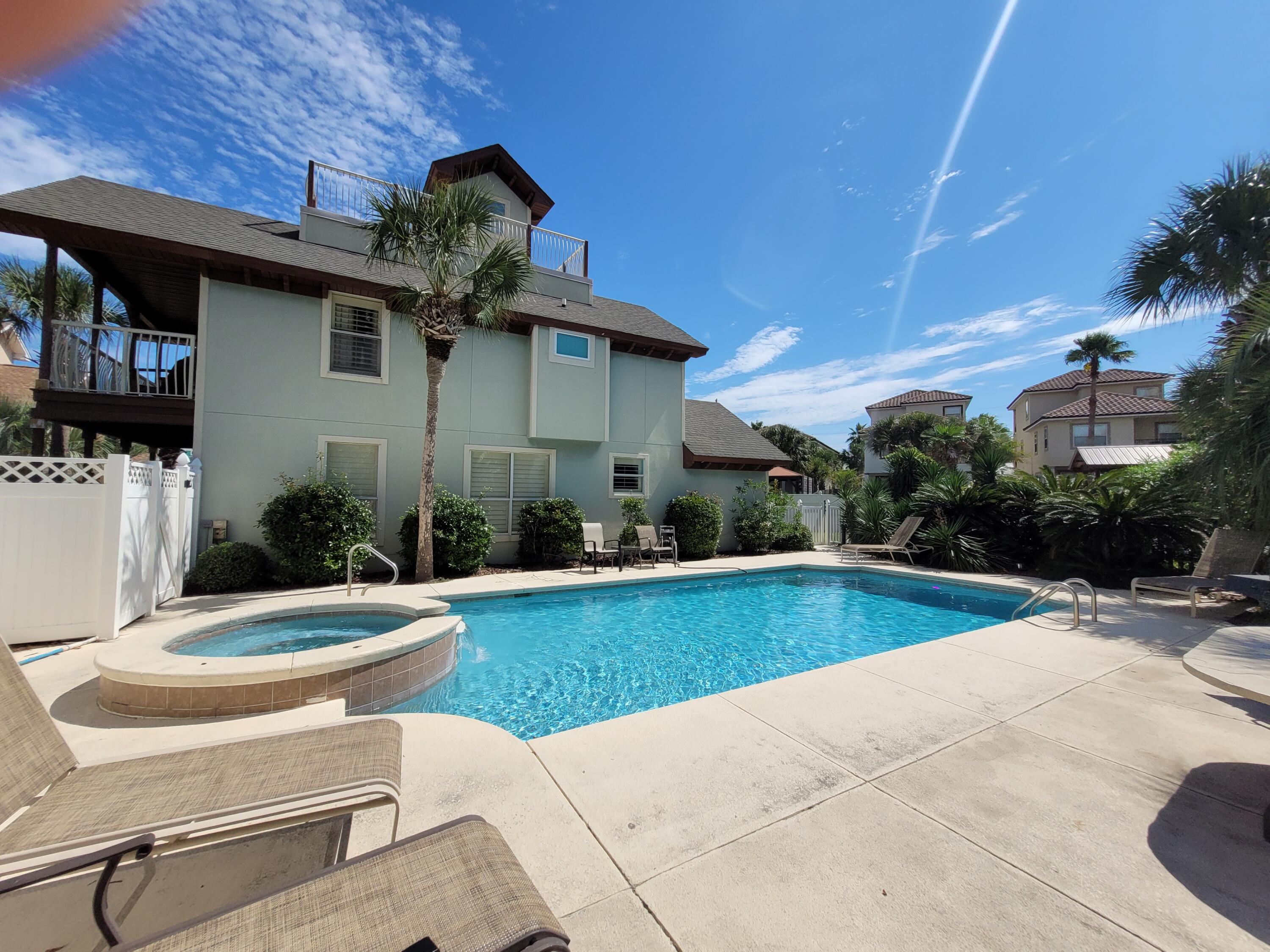 WINDANCER SHORES - Residential