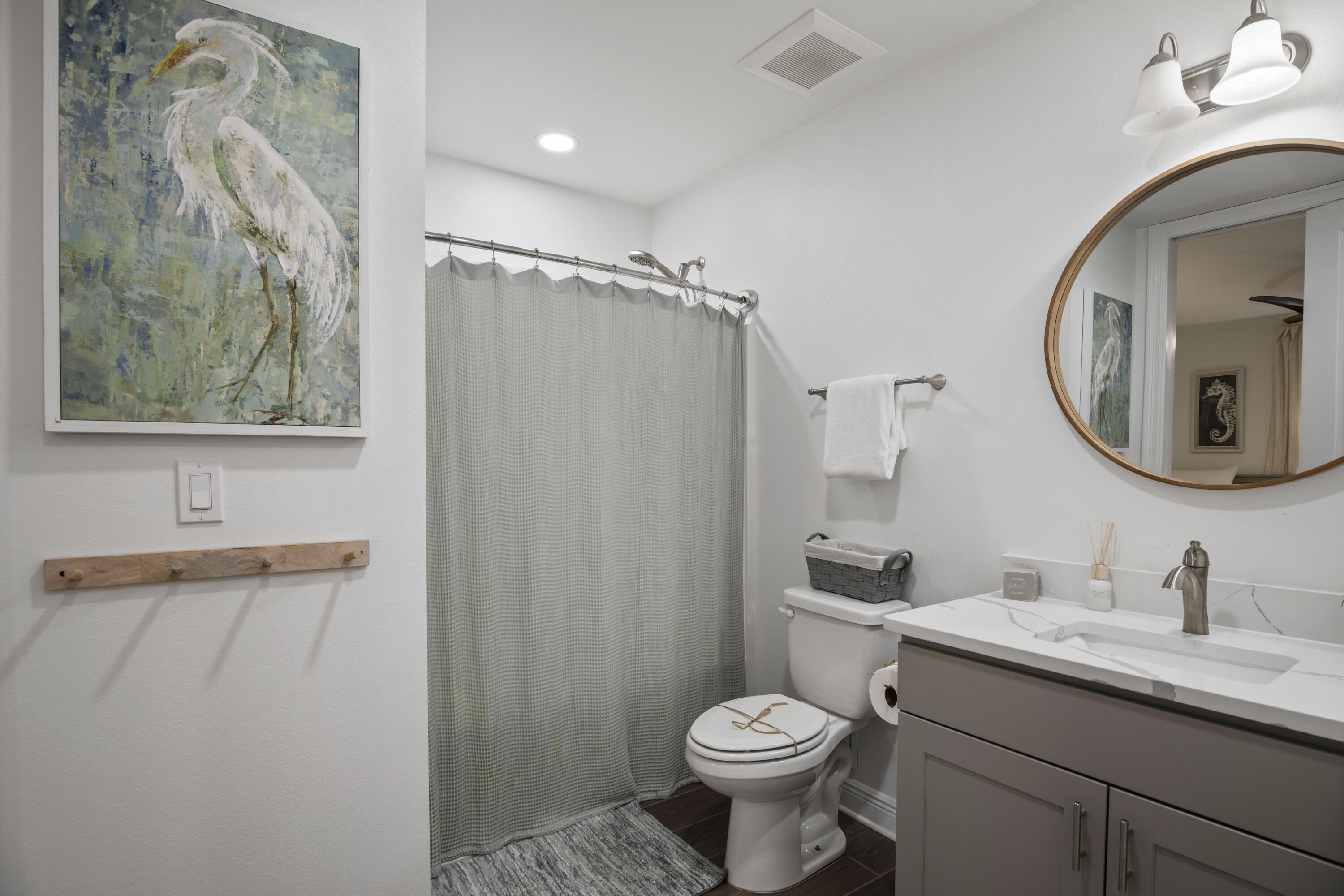 Gulf Place Residence - Residential