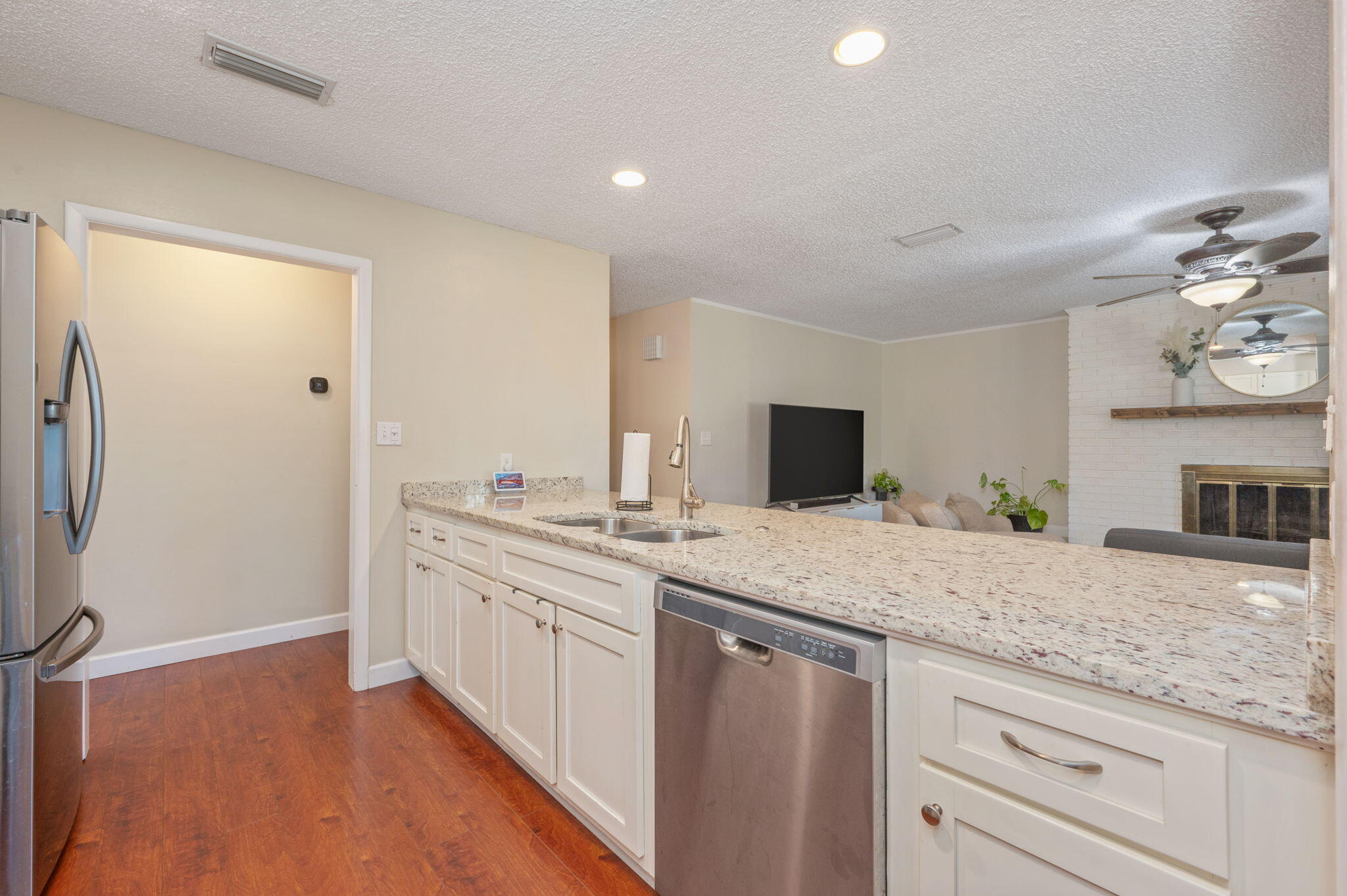 PALM ESTATES UNIT 3 - Residential