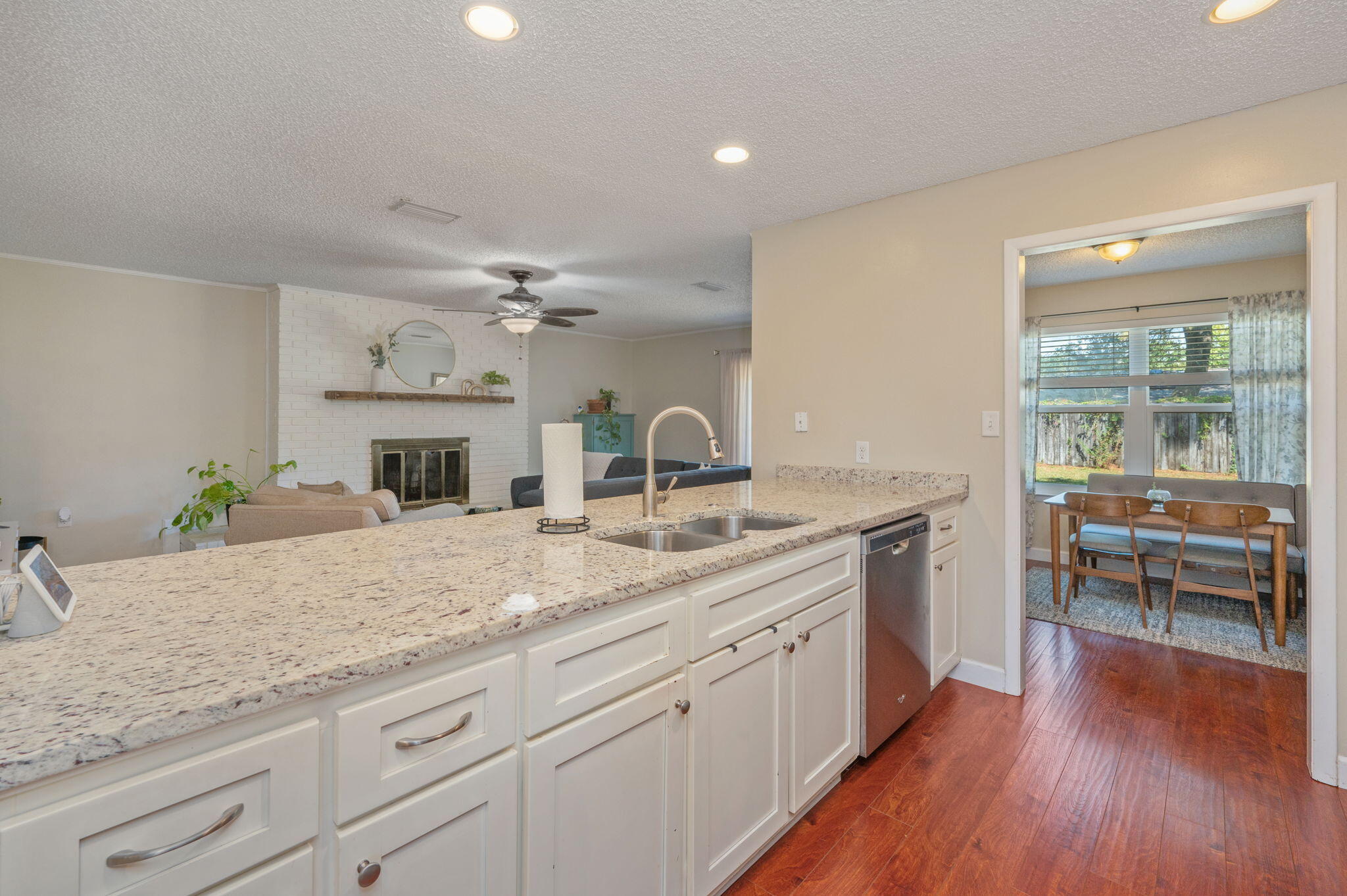 PALM ESTATES UNIT 3 - Residential