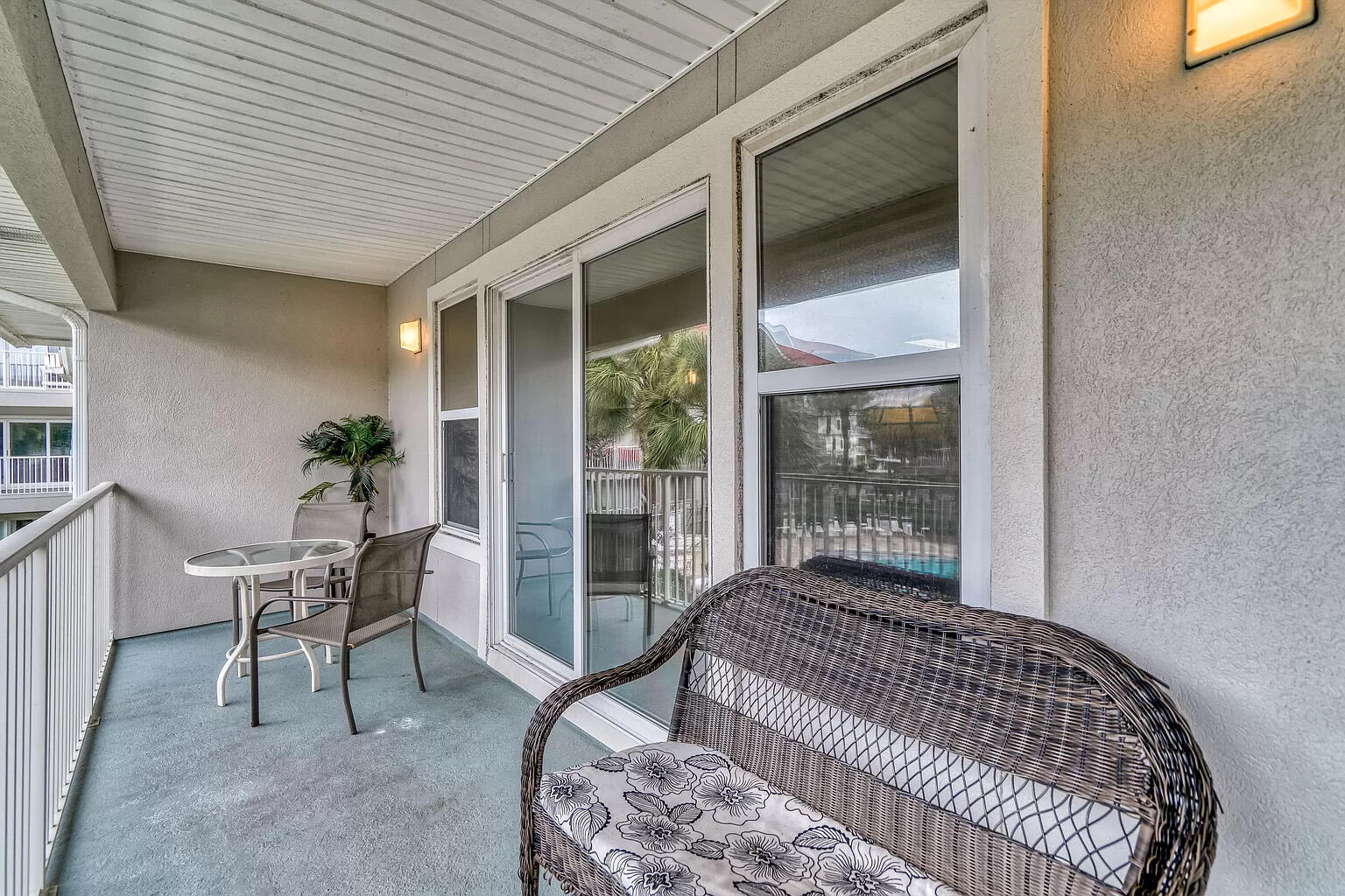 ROLLIN TIDE VILLAS - Residential