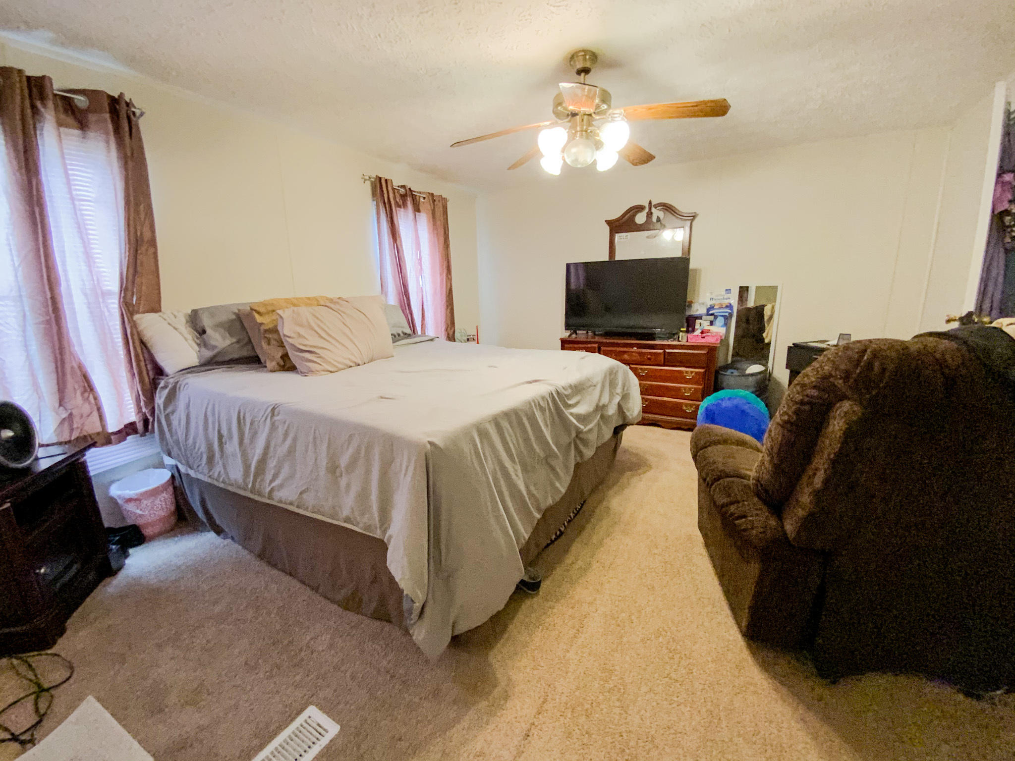 LAKE ROSEMARY SOUTH - Residential