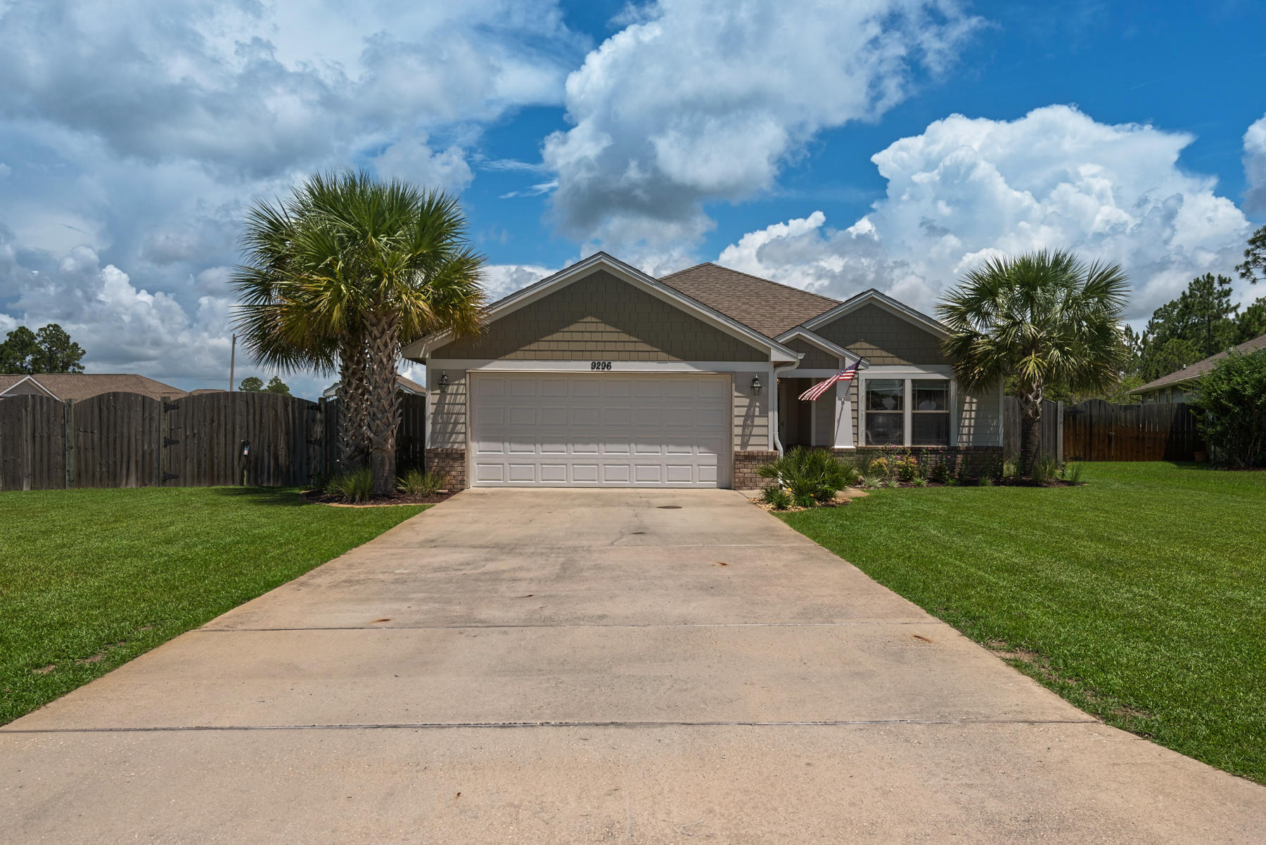 COTTAGES AT EAST RIVER - Residential