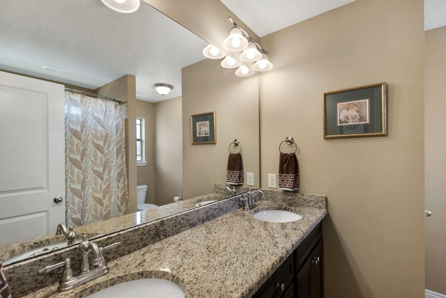 COTTAGES AT EAST RIVER - Residential