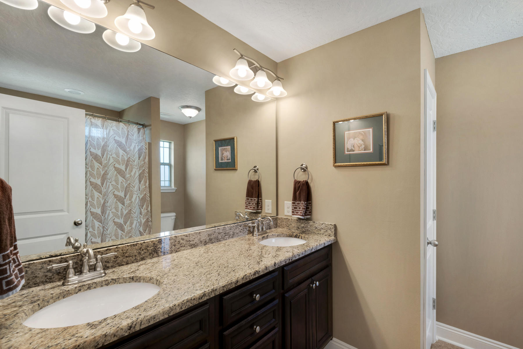 COTTAGES AT EAST RIVER - Residential