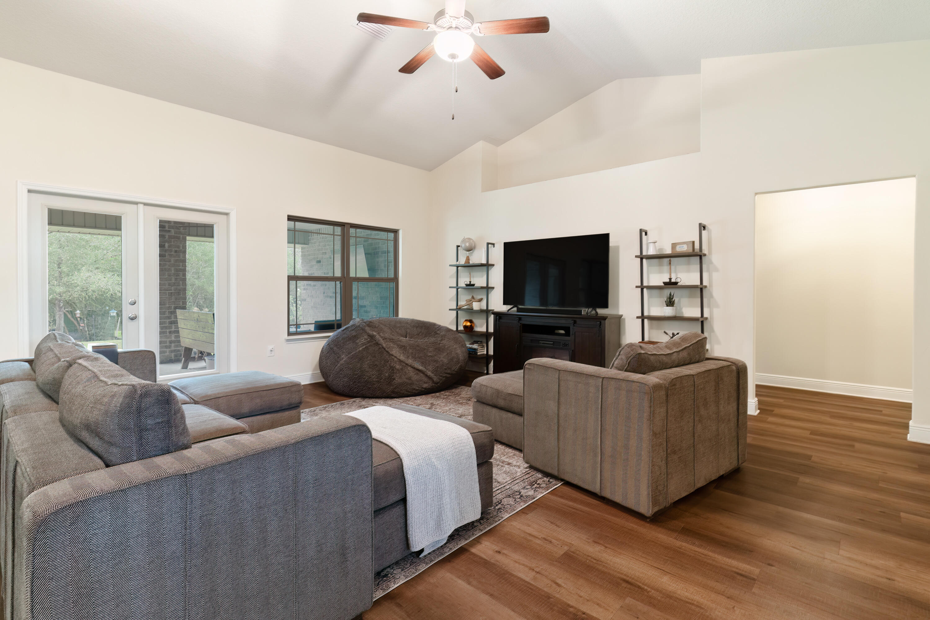 WILLOW CREEK PLANTATION - Residential