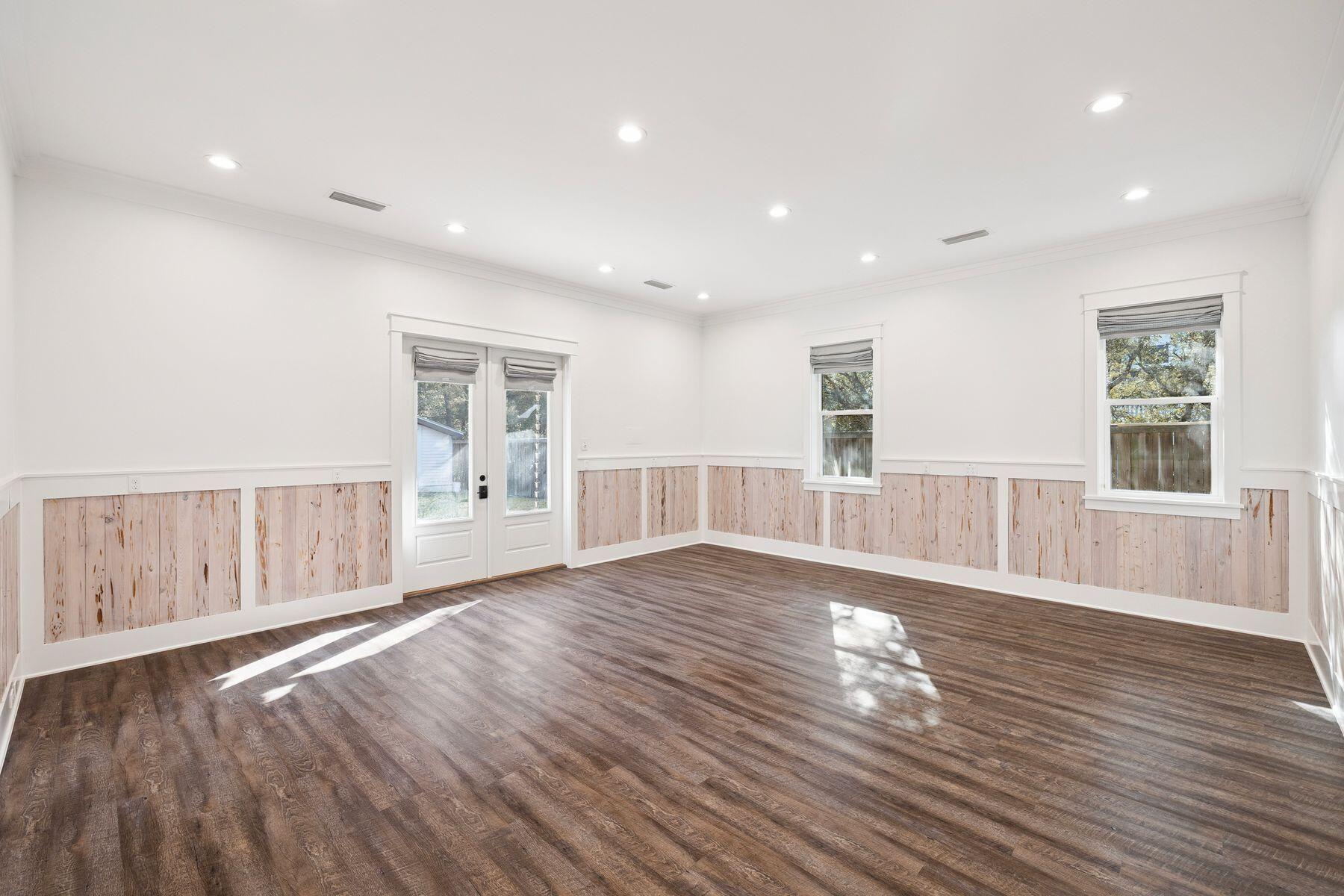 SANTA ROSA BEACH - Residential