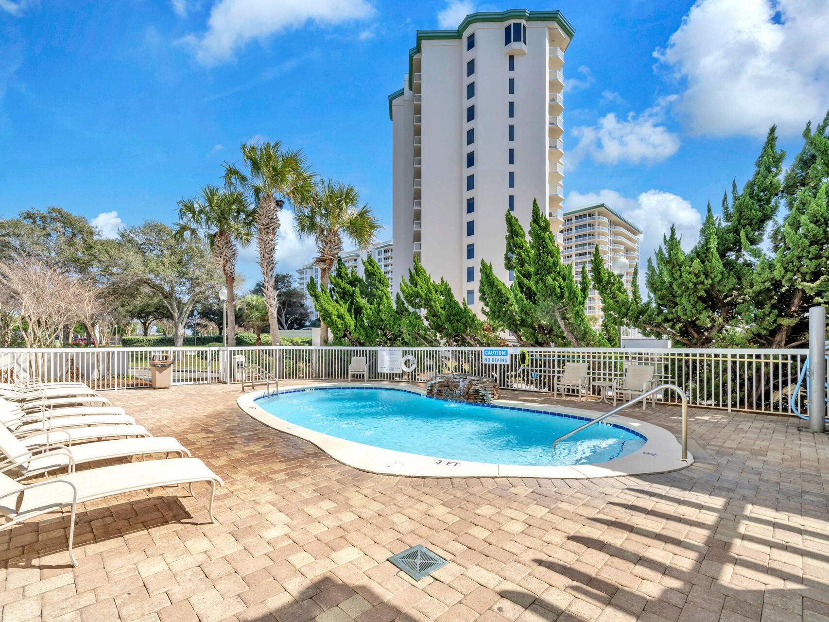 ST. LUCIA AT SILVER SHELLS - Residential
