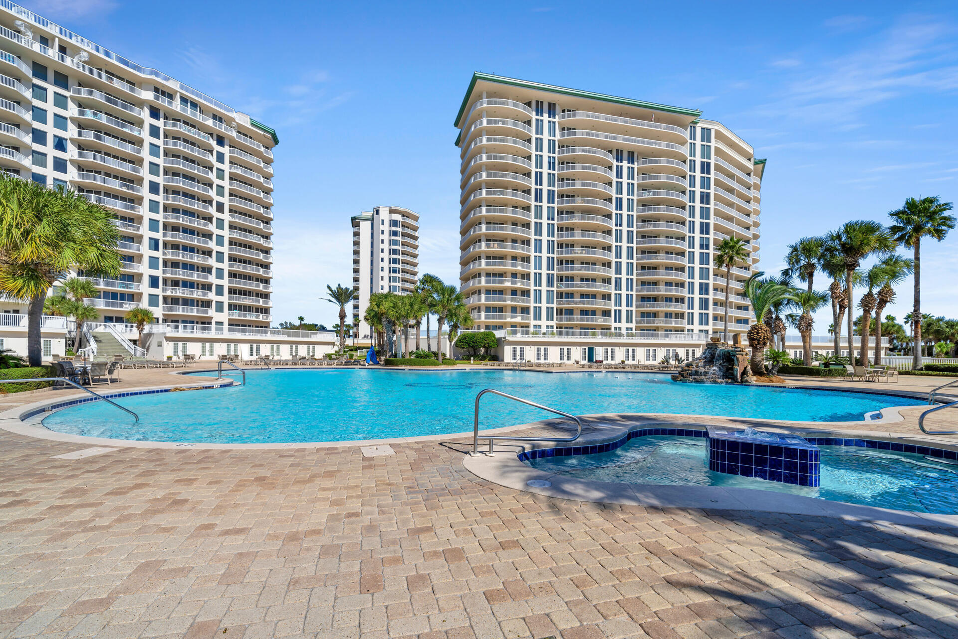 ST. LUCIA AT SILVER SHELLS - Residential