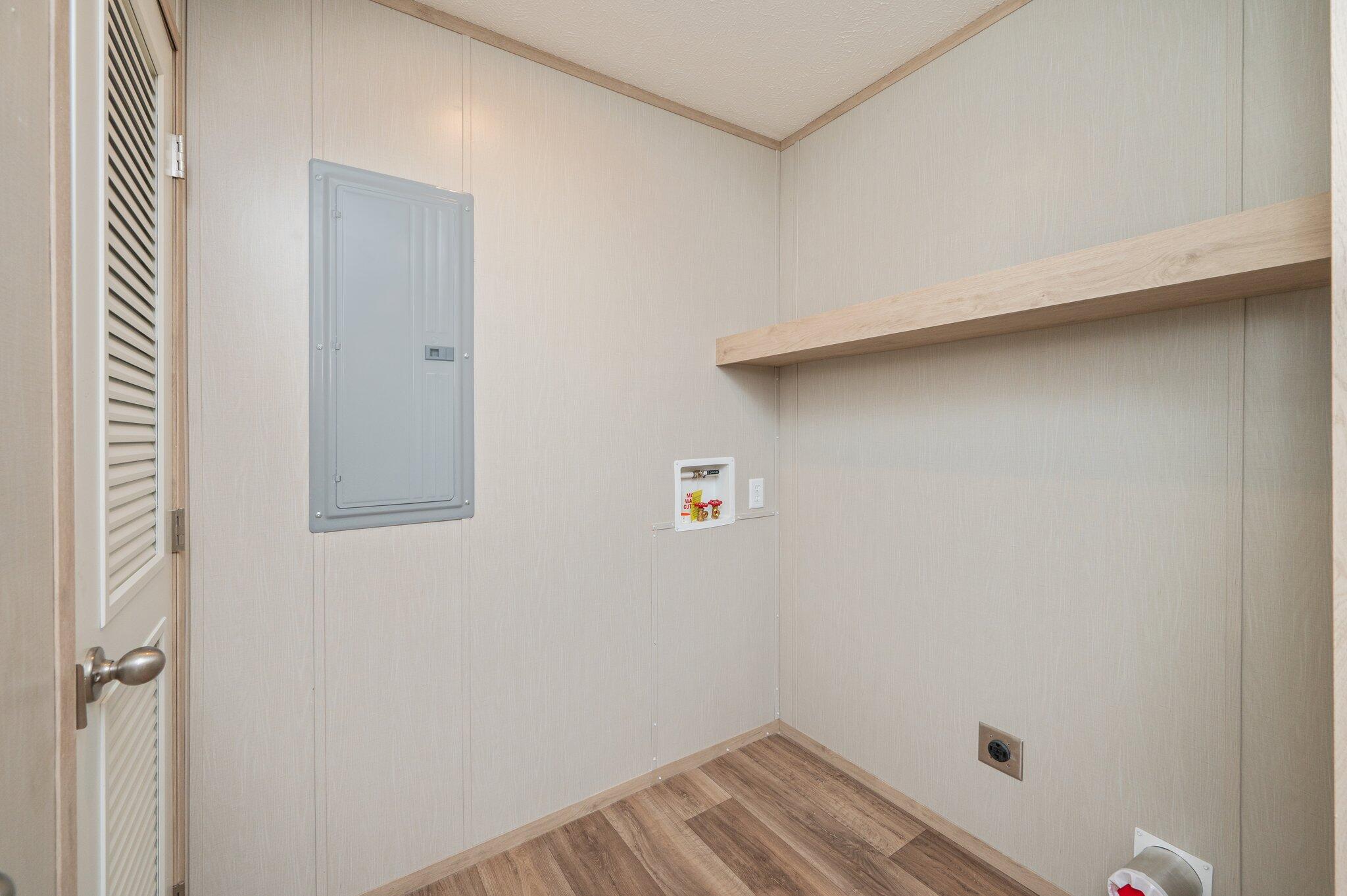 OAKWOOD HILLS UNIT 1 - Residential