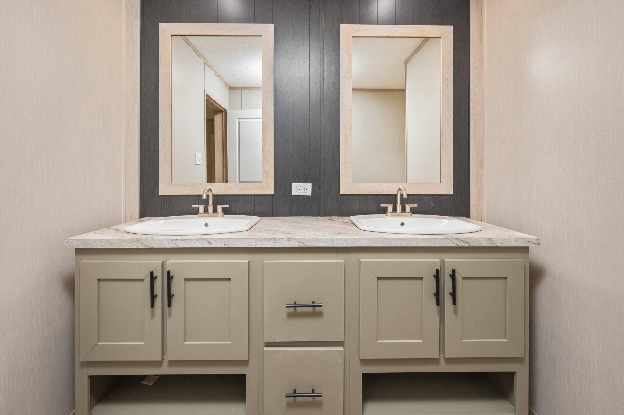 OAKWOOD HILLS UNIT 1 - Residential
