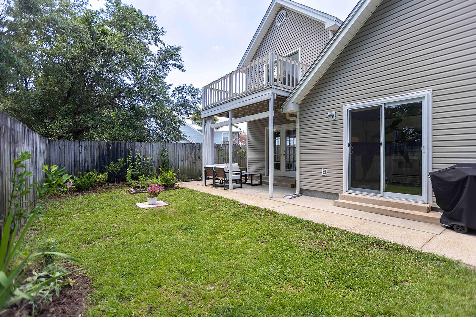 SANDY RIDGE ESTATES - Residential