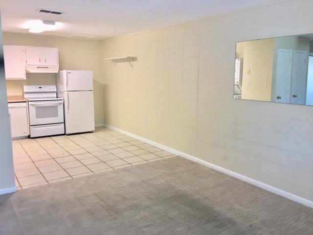 BREAKERS WEST - Residential