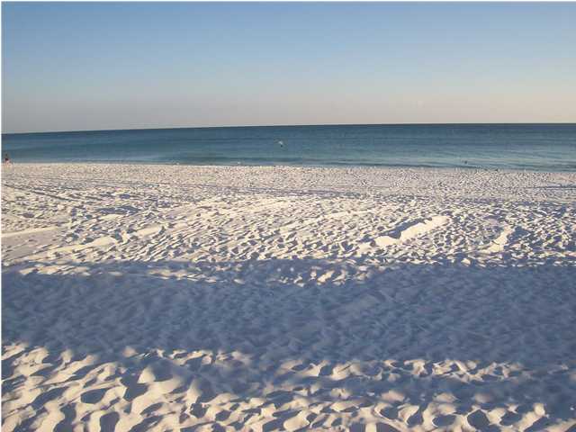 BREAKERS WEST - Residential