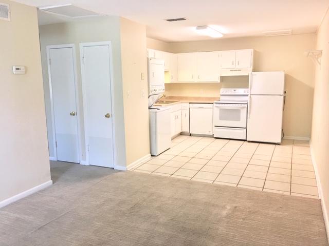 BREAKERS WEST - Residential