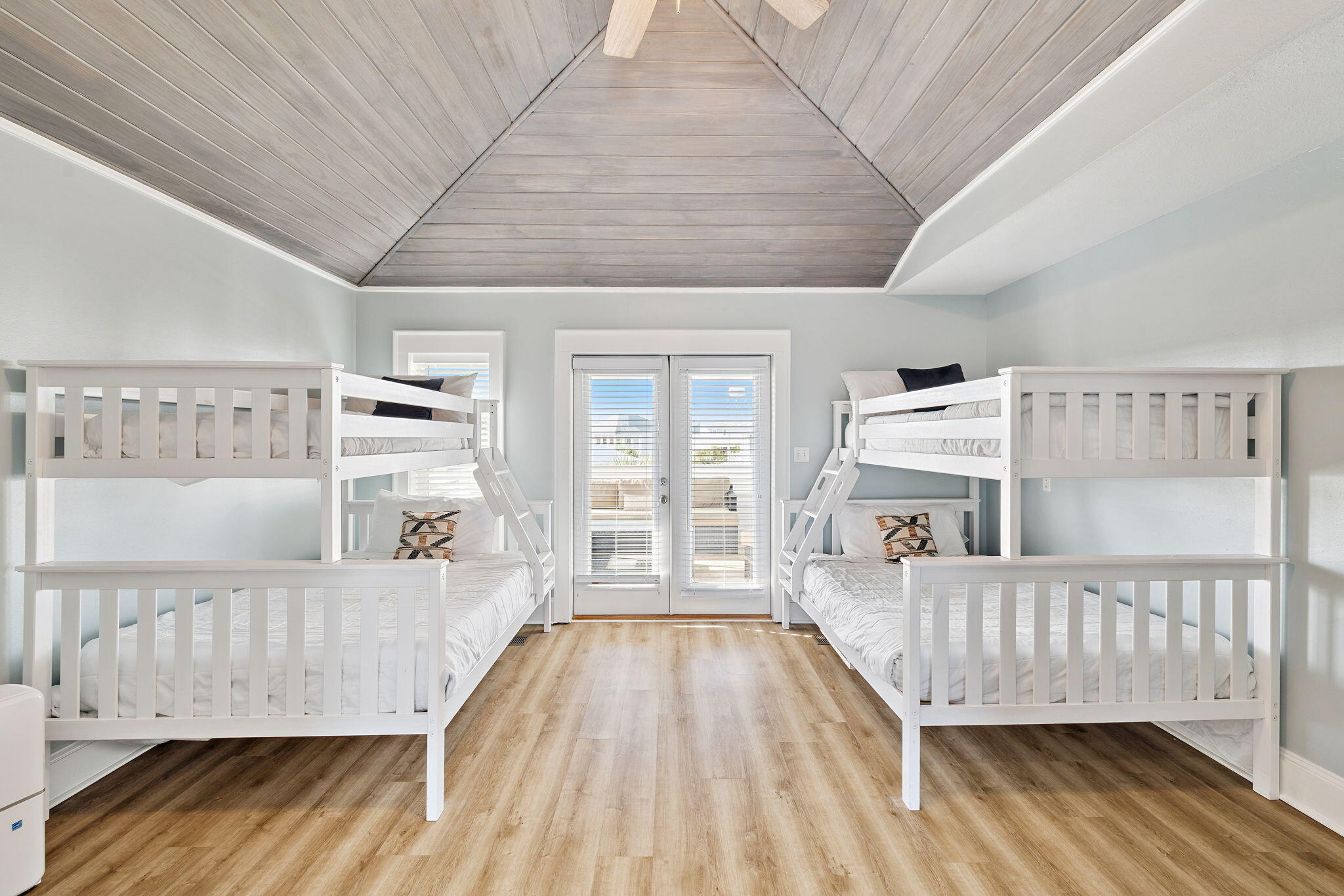 SEACREST BEACH PH 2 - Residential