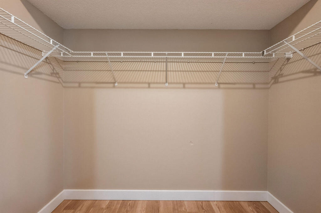 PARKWOOD ESTATES PH 5 - Residential