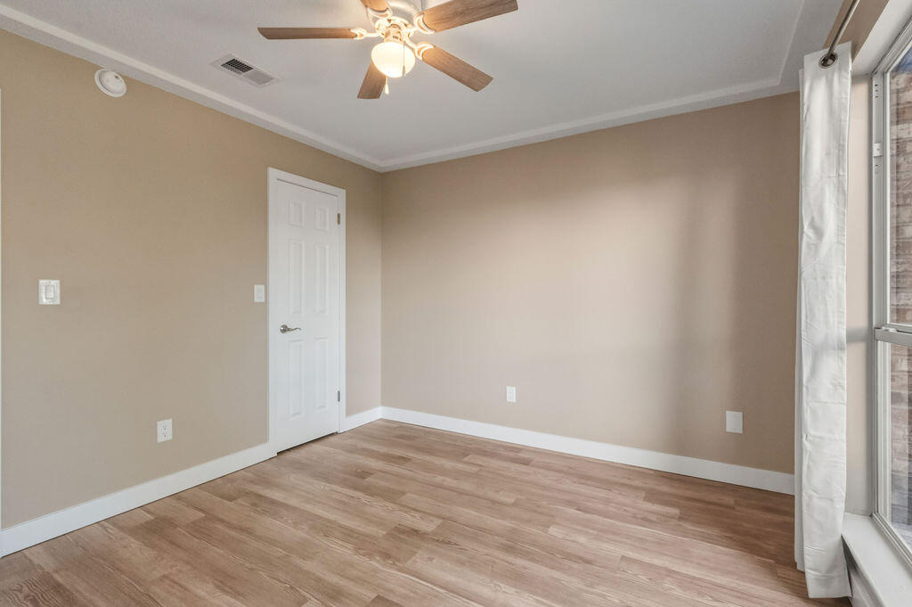 PARKWOOD ESTATES PH 5 - Residential