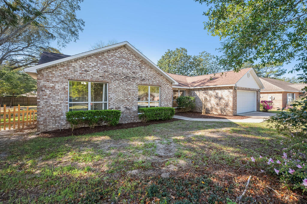 PARKWOOD ESTATES PH 5 - Residential