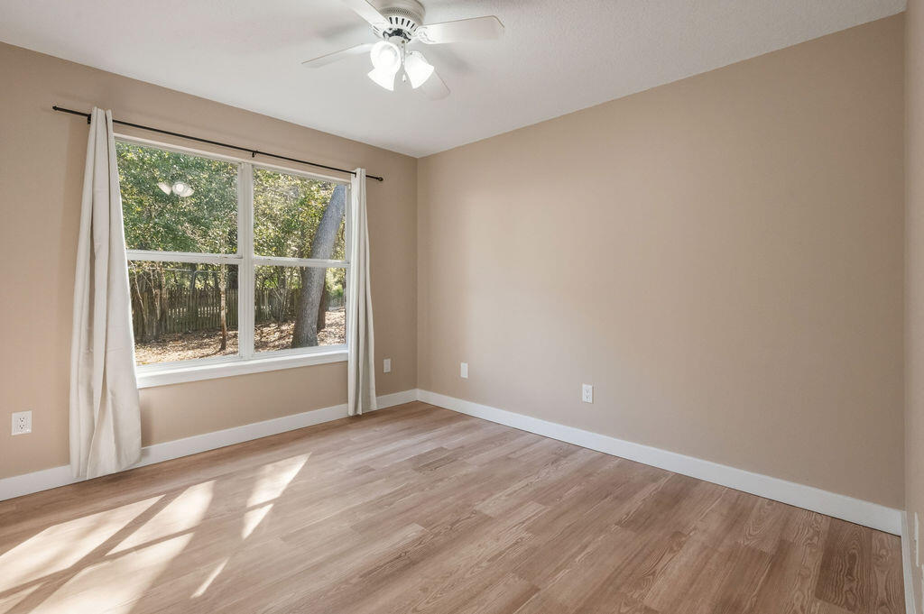 PARKWOOD ESTATES PH 5 - Residential