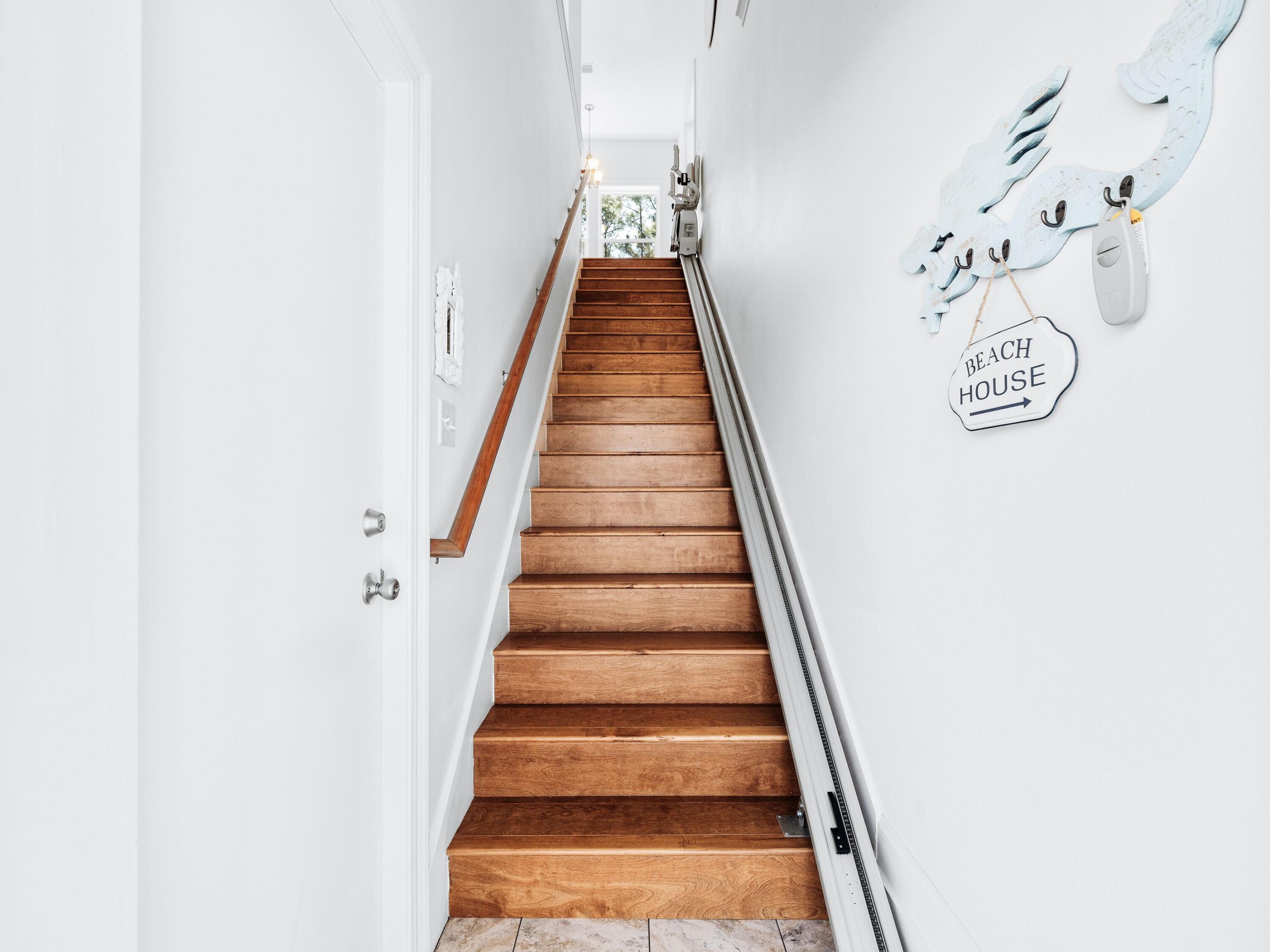 PELICAN BAY - Residential