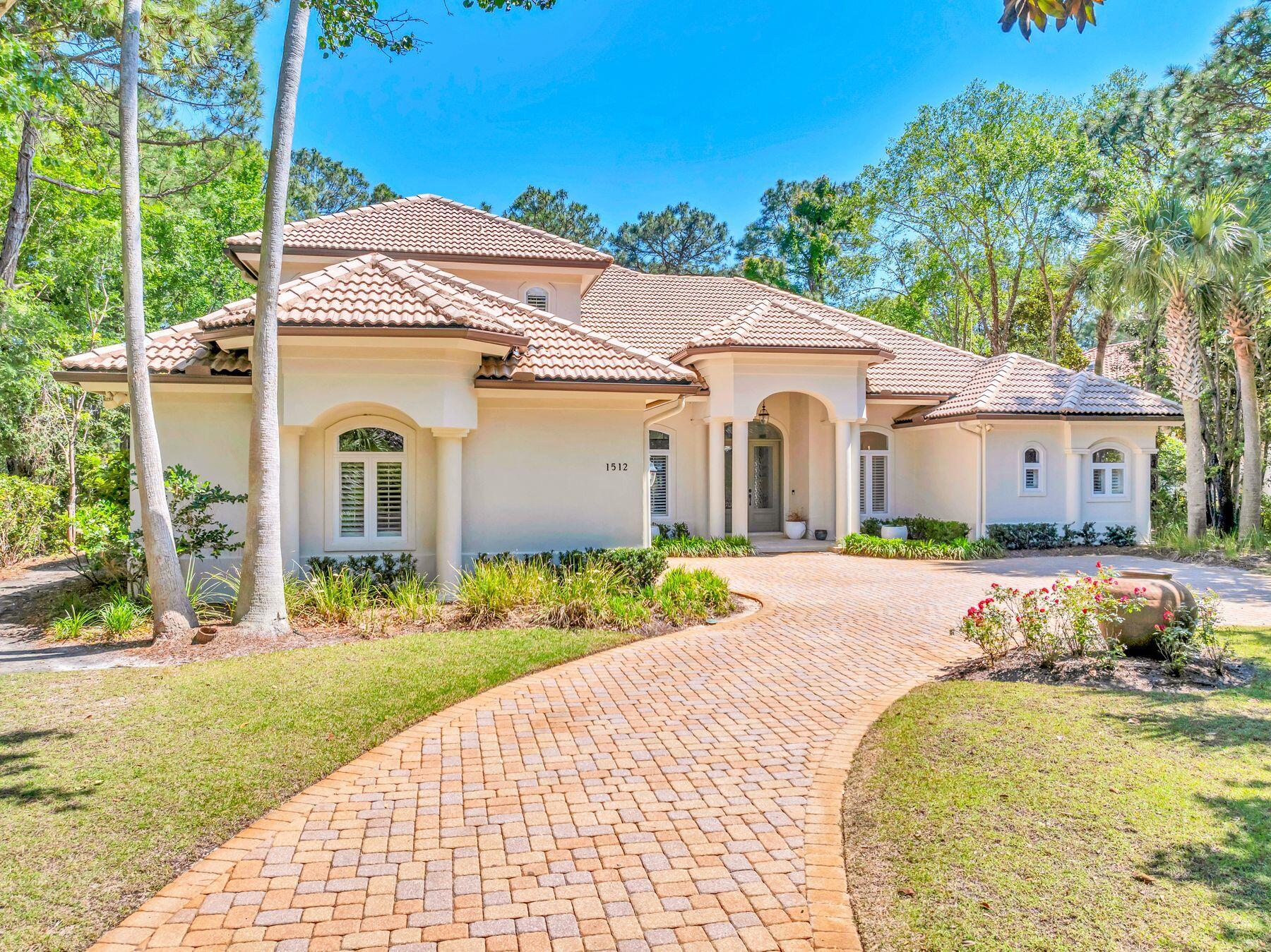 ISLAND GREEN - Residential