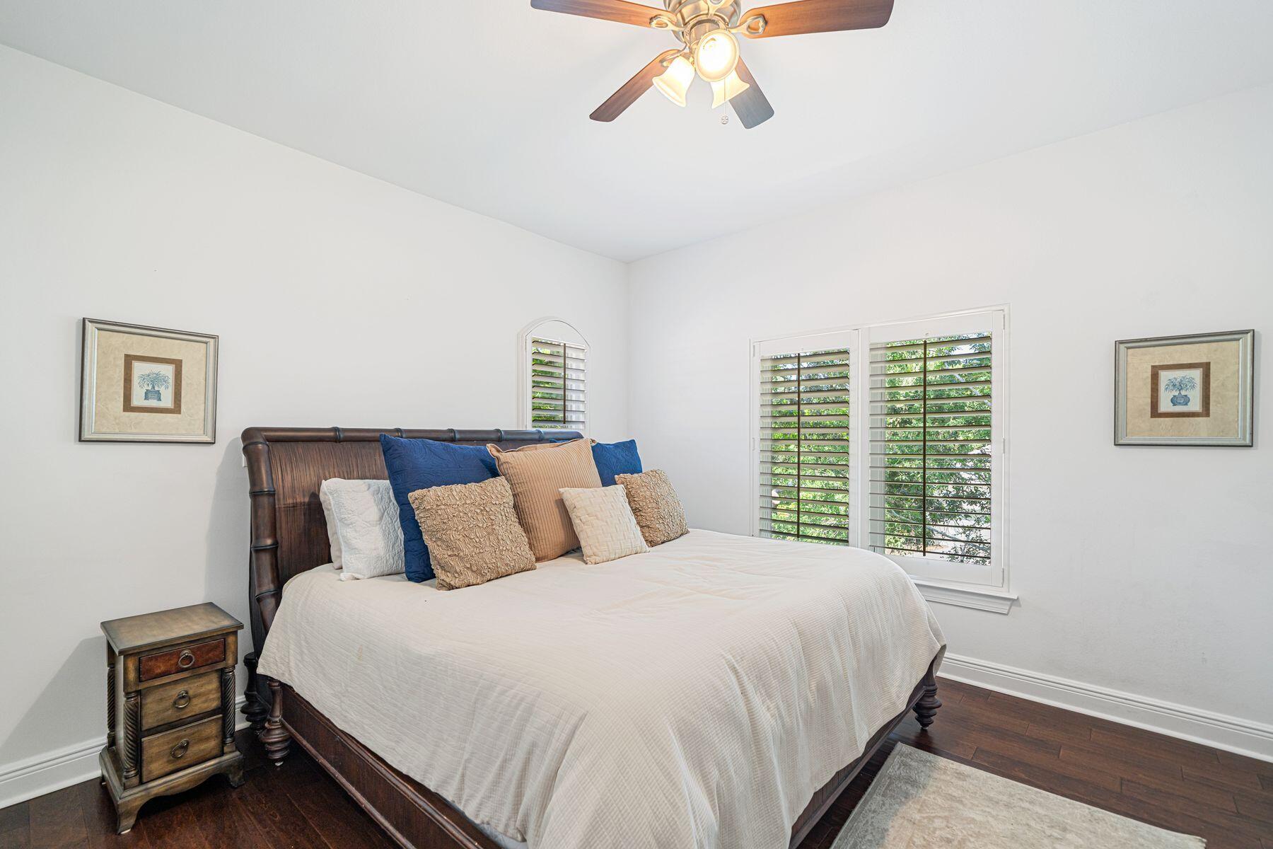 ISLAND GREEN - Residential