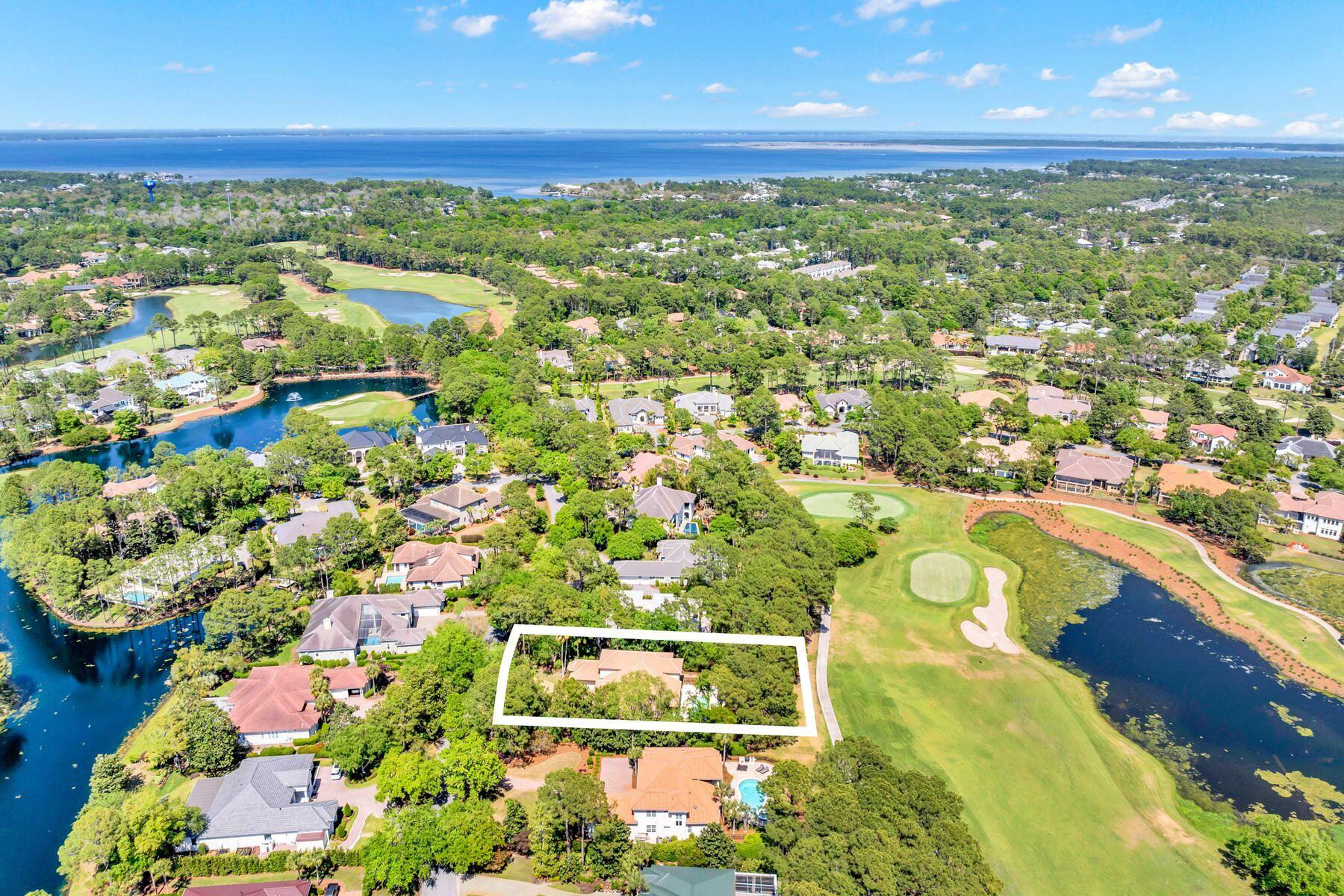 ISLAND GREEN - Residential