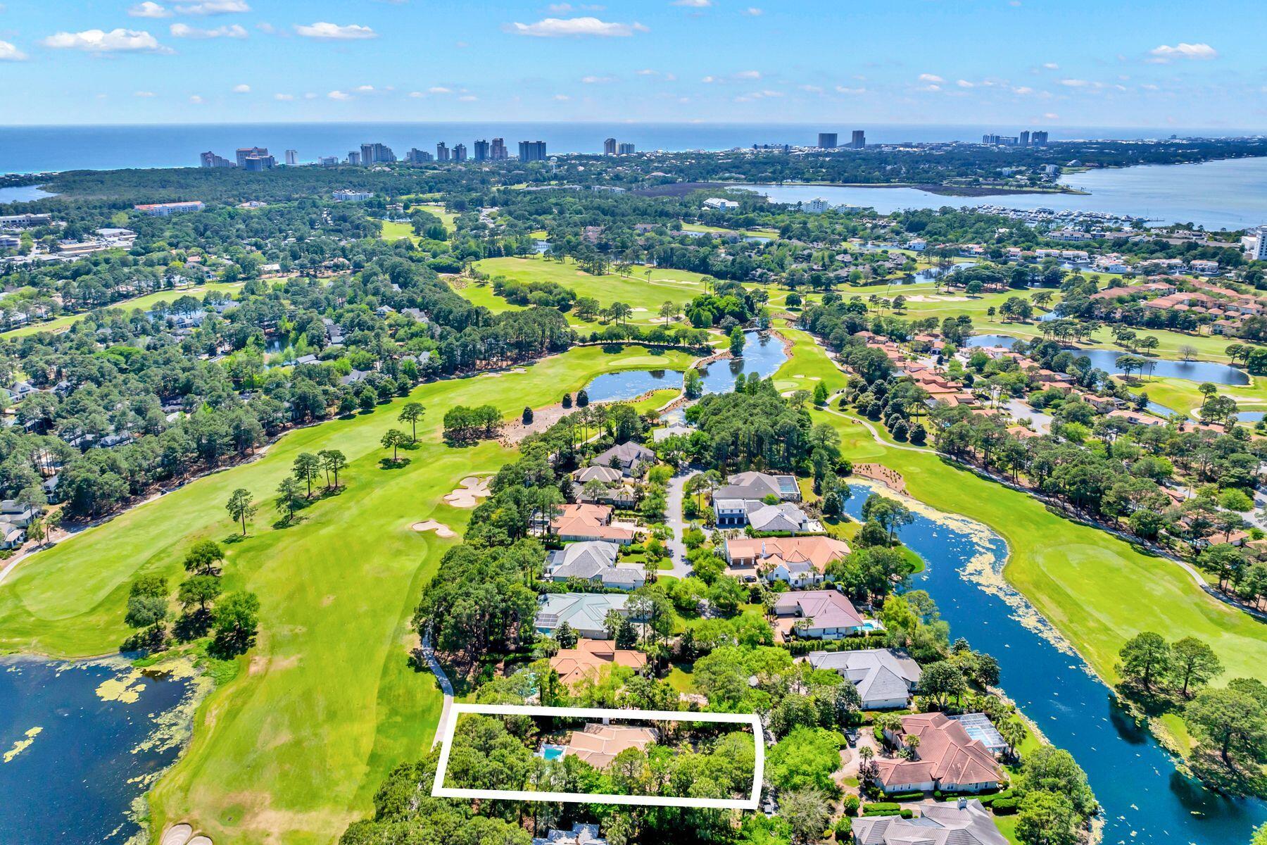 ISLAND GREEN - Residential