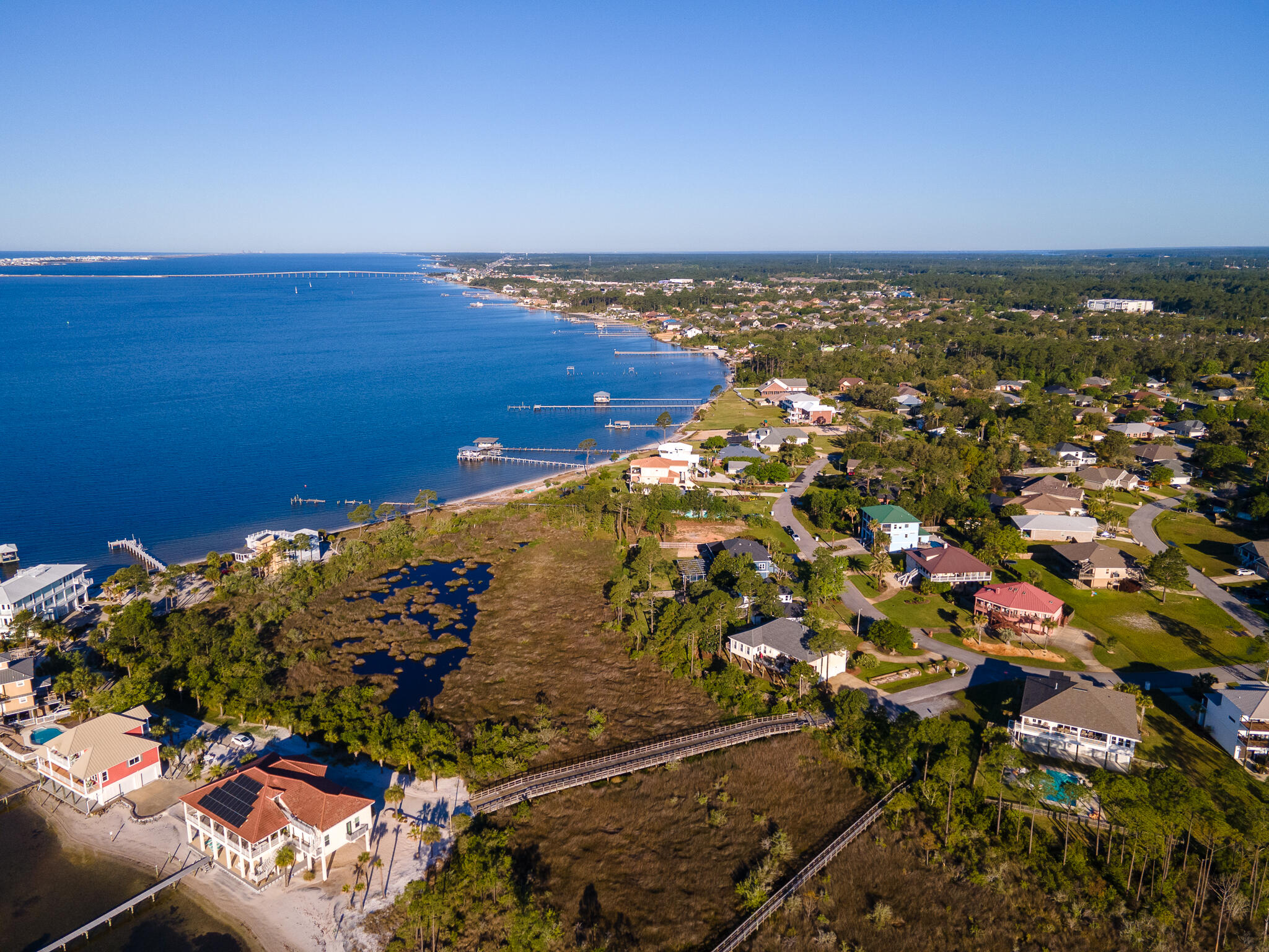 BISCAYNE POINTE - Residential