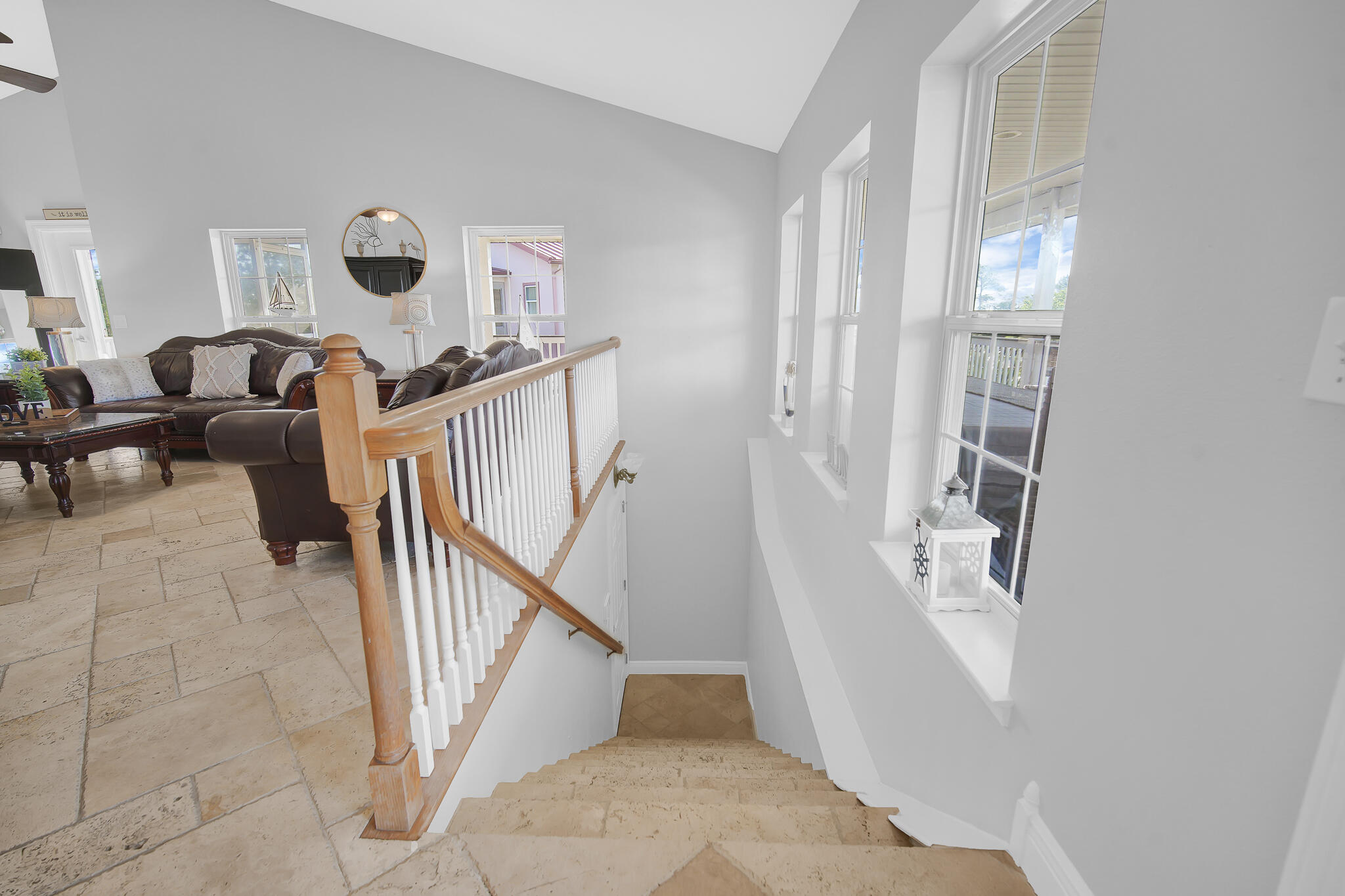 BISCAYNE POINTE - Residential