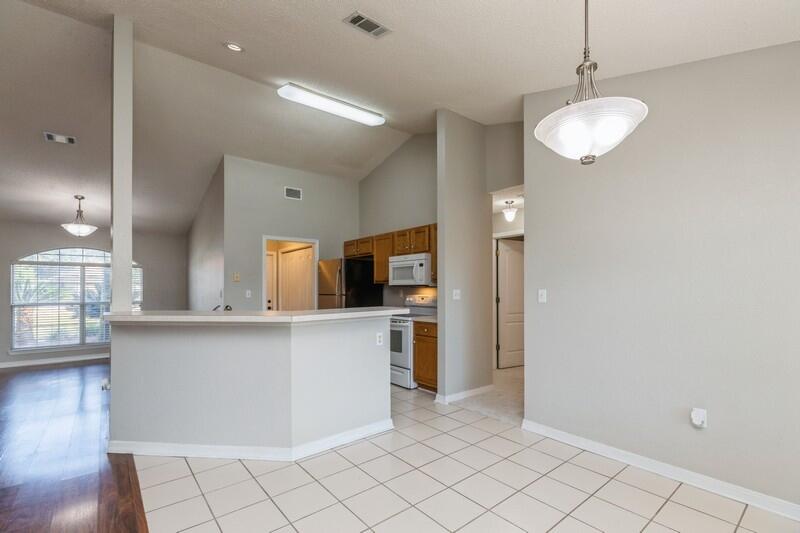 RIVERCHASE S/D PH 2 - Residential