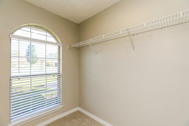 RIVERCHASE S/D PH 2 - Residential