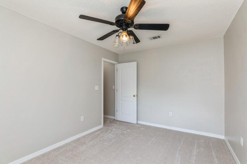 RIVERCHASE S/D PH 2 - Residential