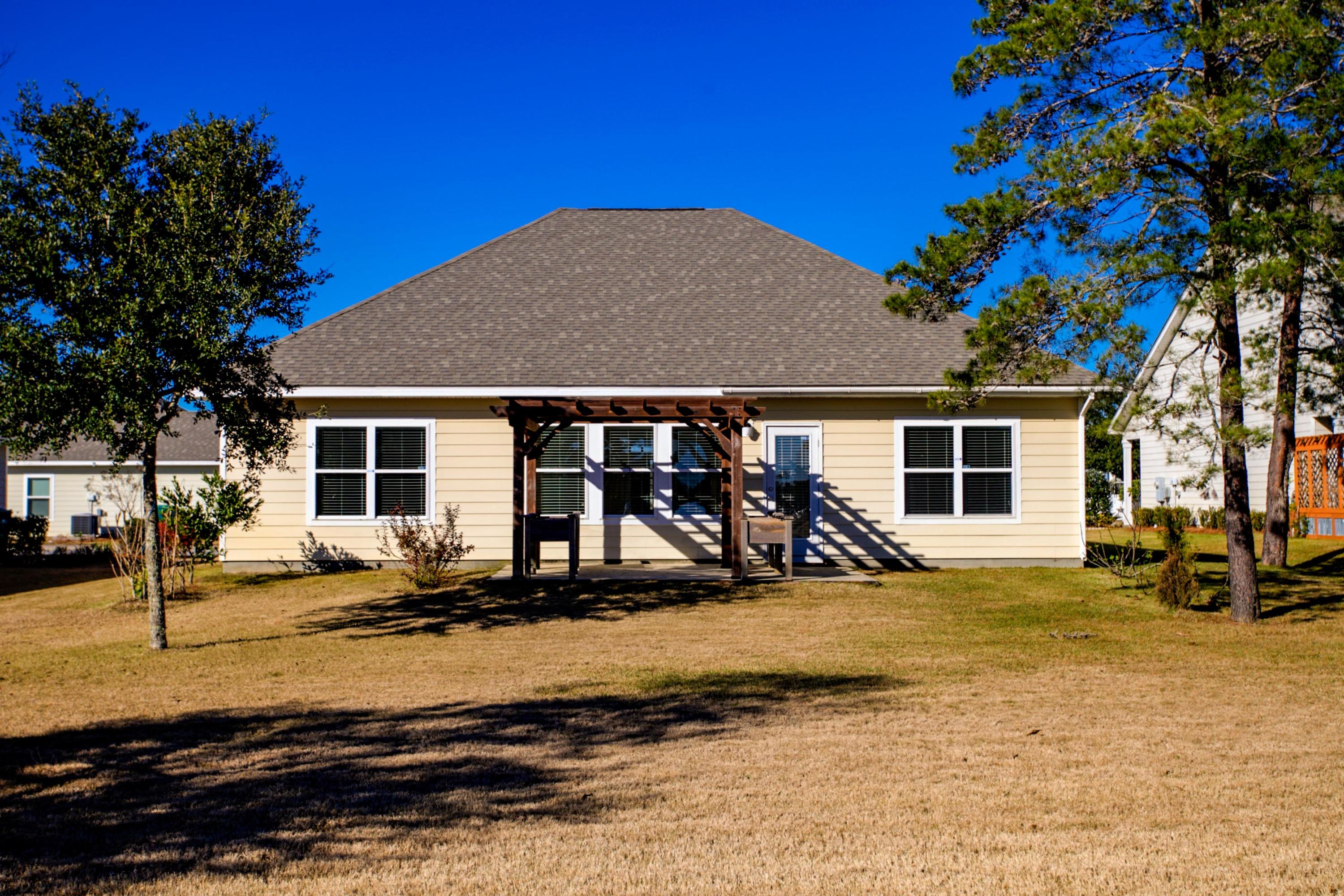 HAMMOCK BAY - Residential