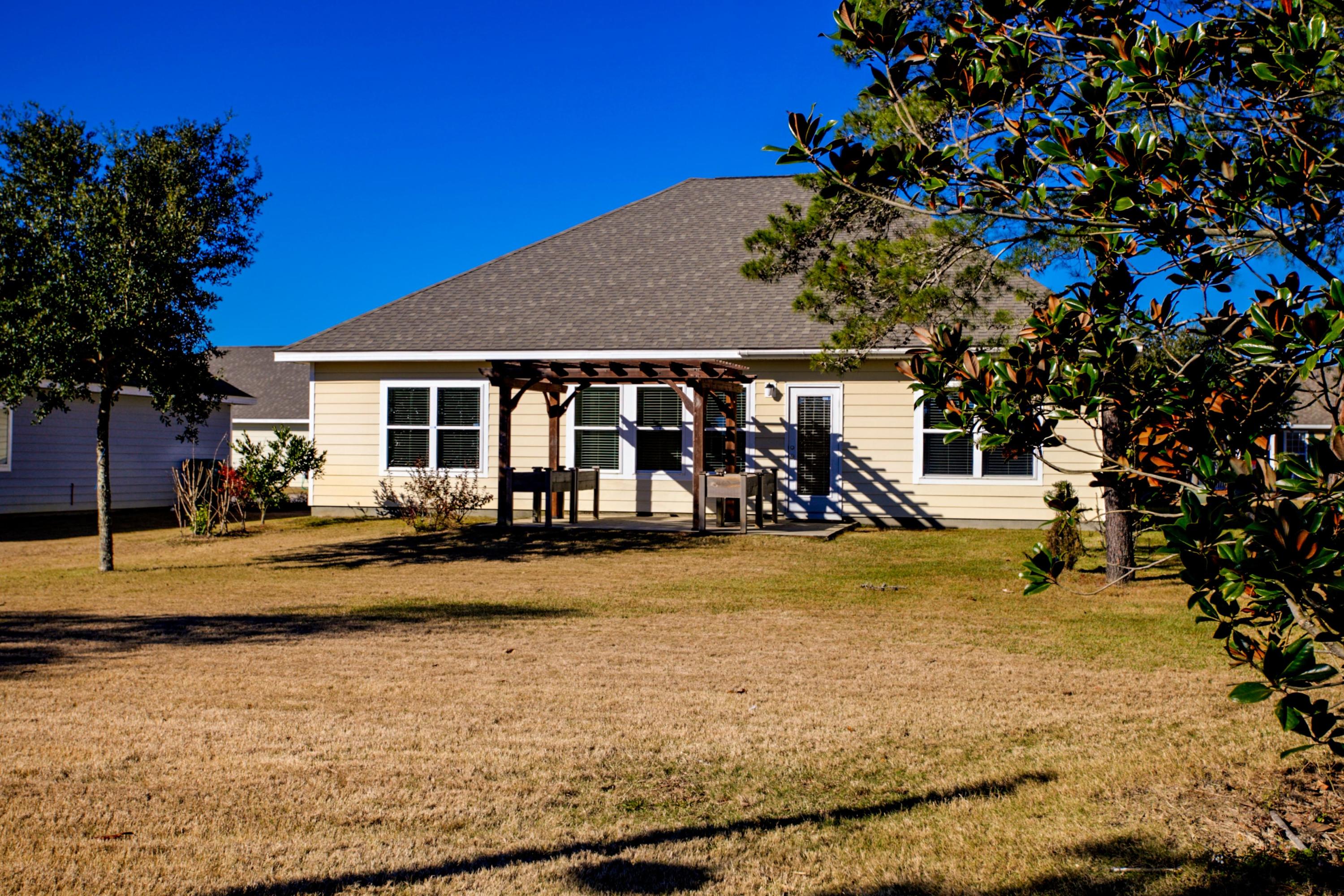 HAMMOCK BAY - Residential