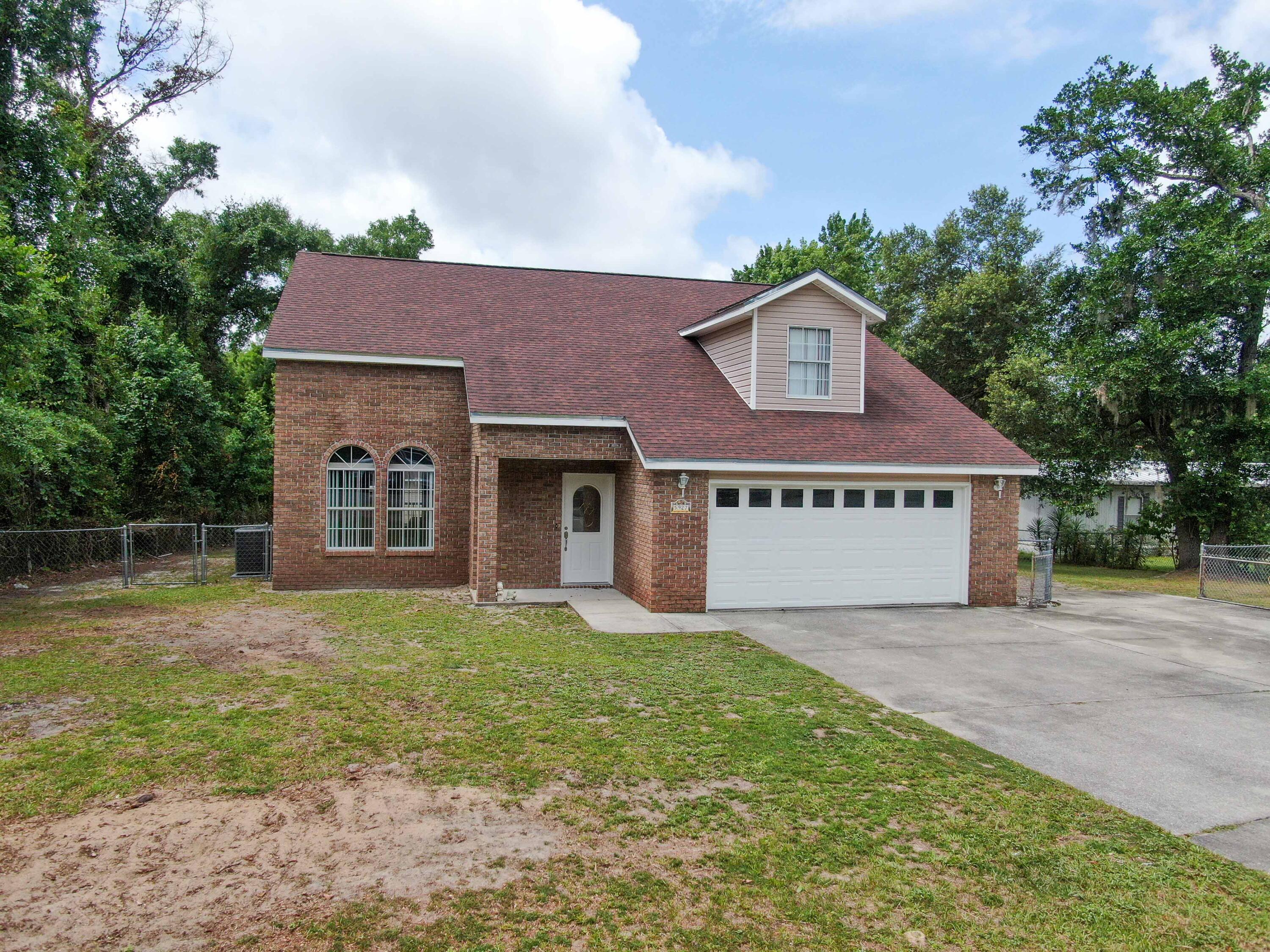 NO RECORDED SUBDIVISION - Residential