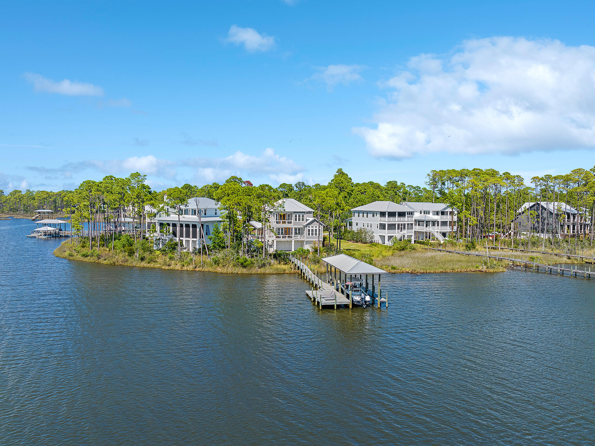 Cessna Landing - Residential