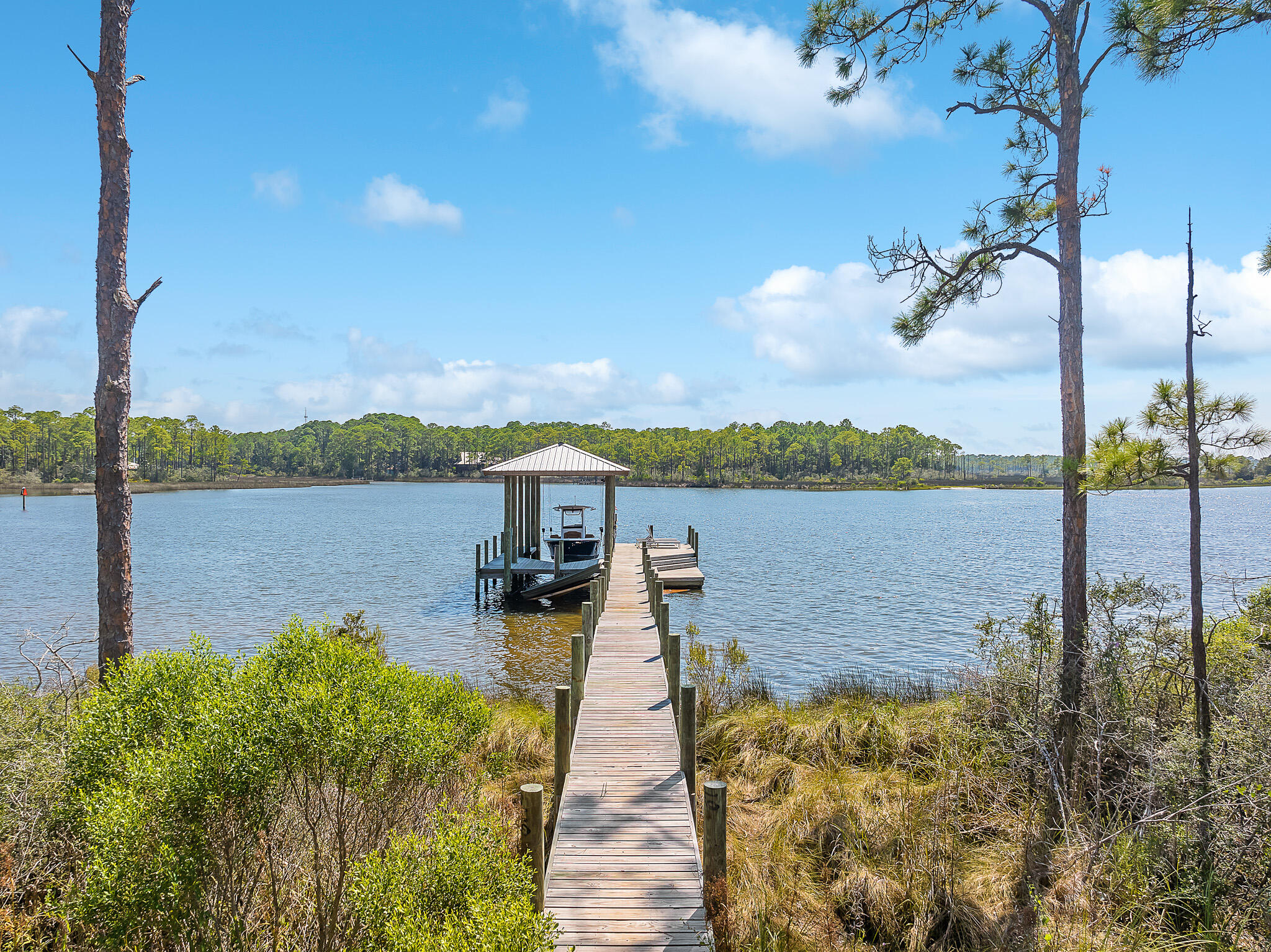 Cessna Landing - Residential