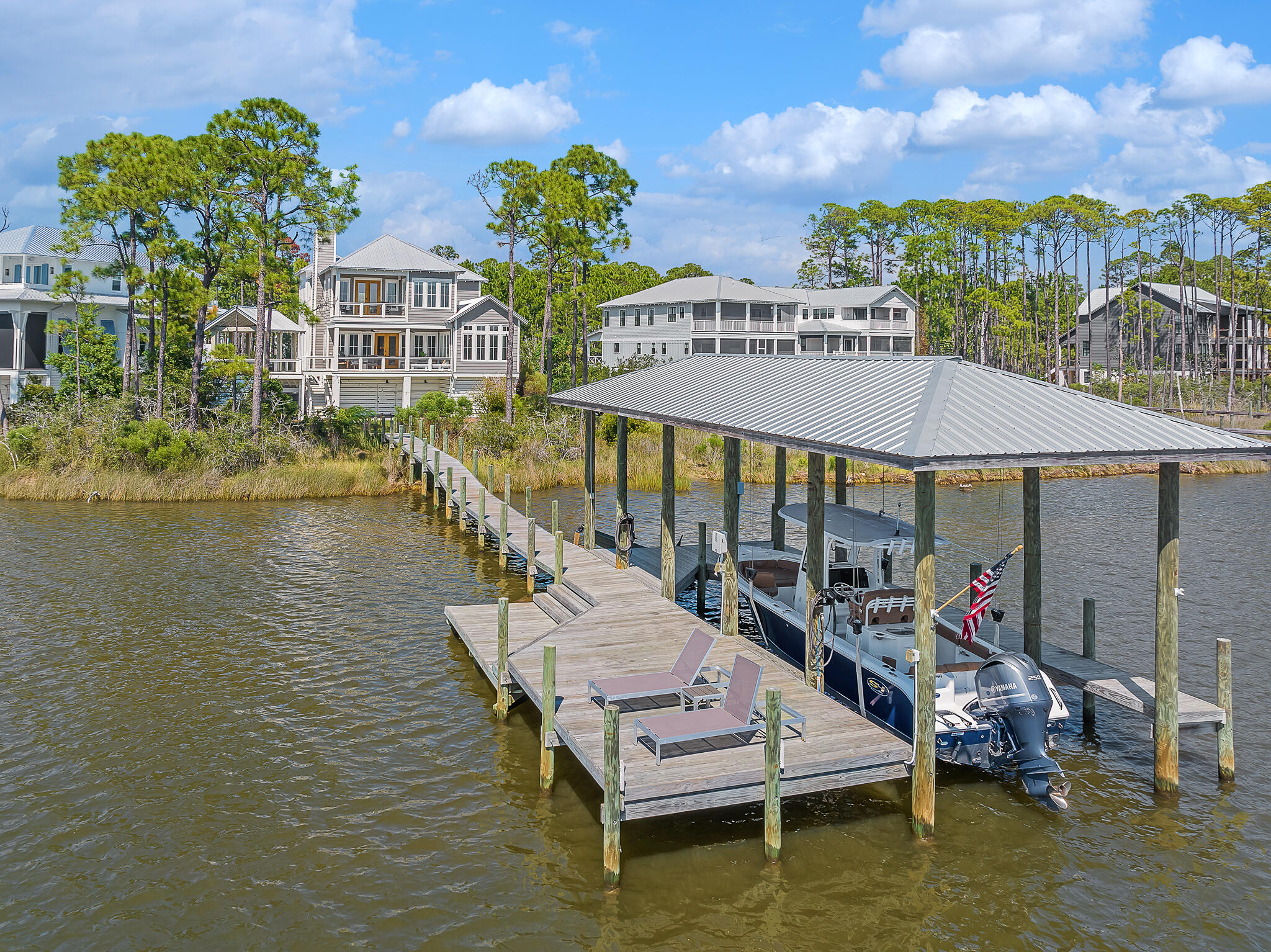 Cessna Landing - Residential