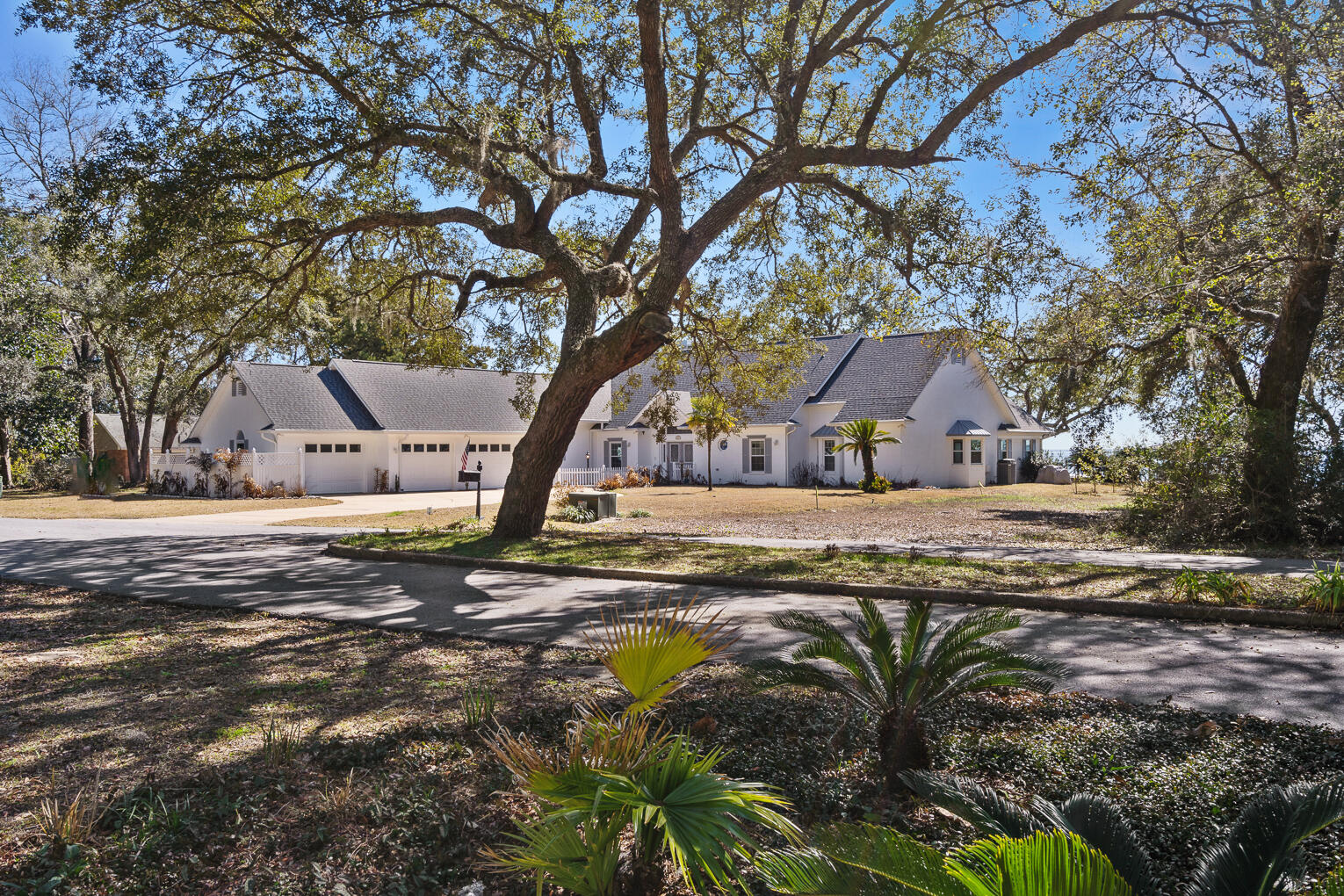 INDIAN BAY - Residential